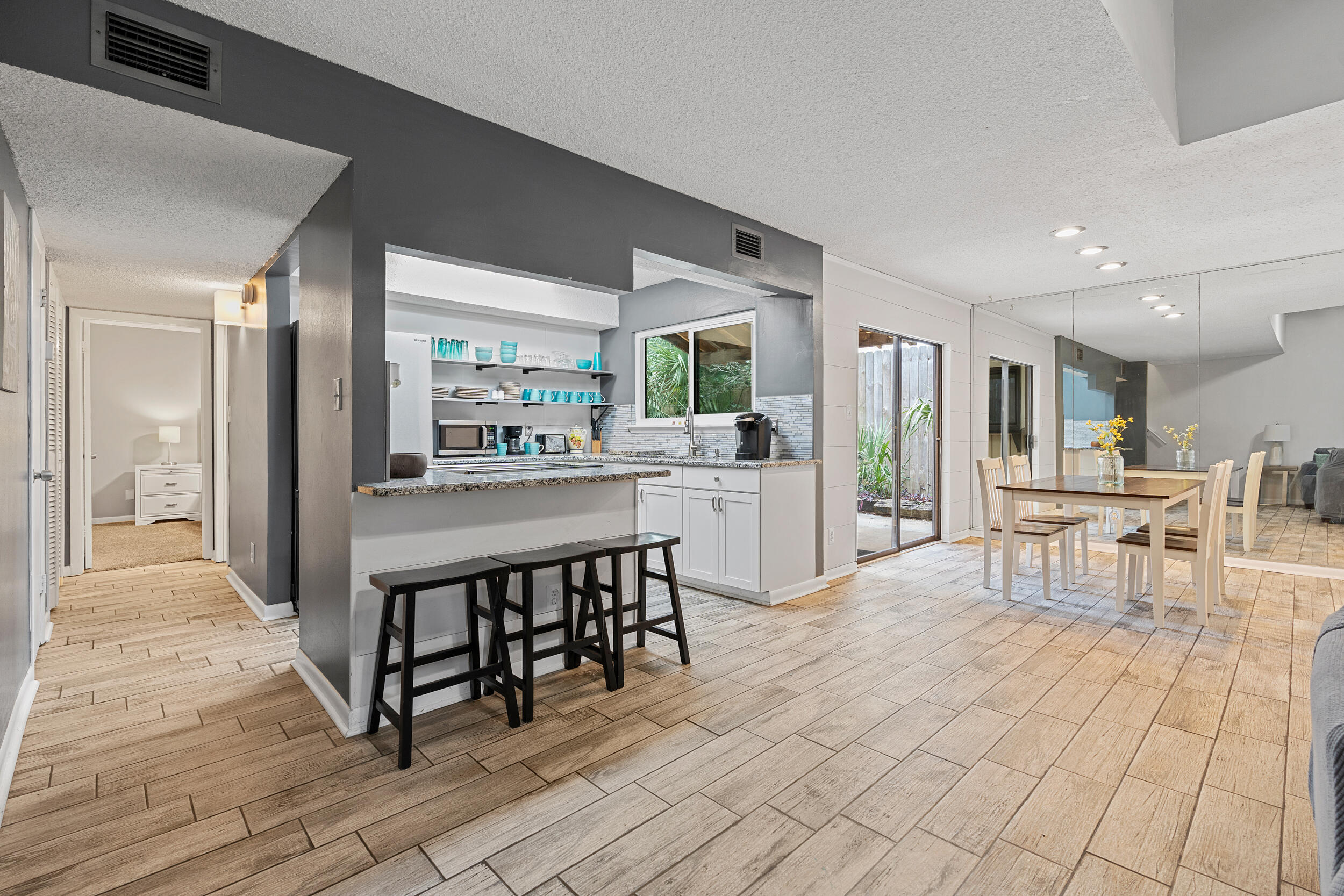 SEASCAPE CONDO TENNIS VILLAGE - Residential