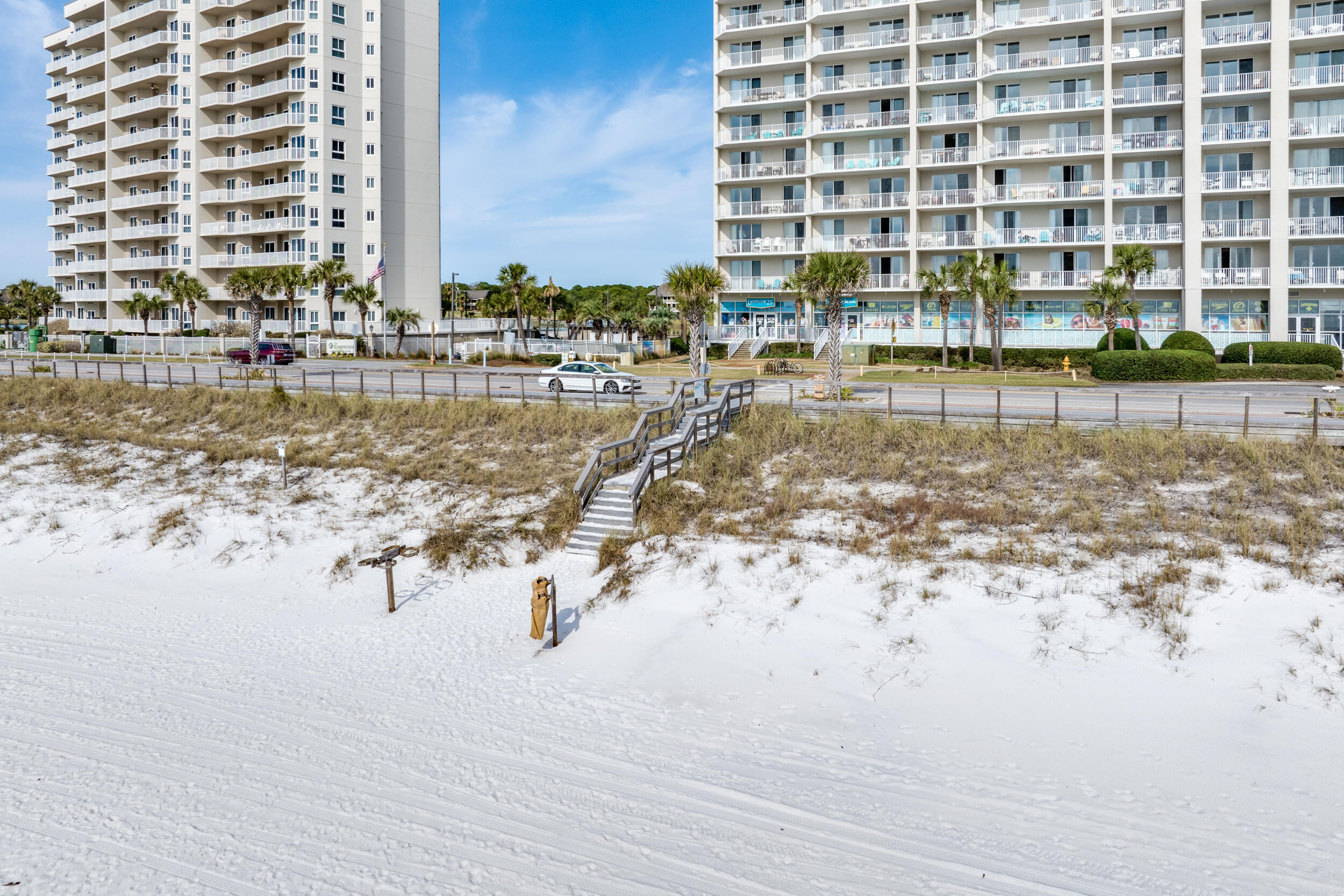 SEASCAPE CONDO TENNIS VILLAGE - Residential