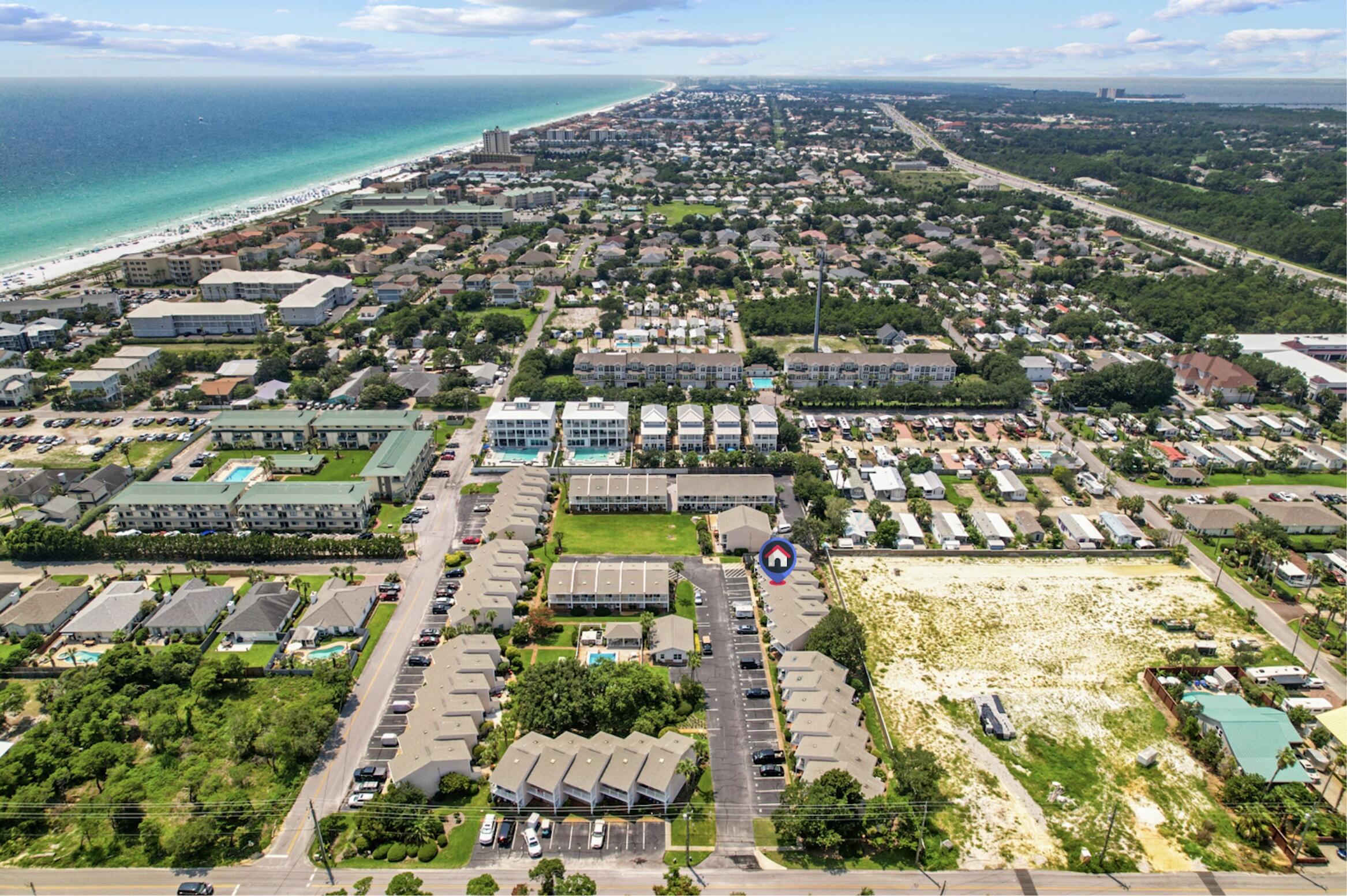 WOODLAND SHORES T/H PH 1 - Residential