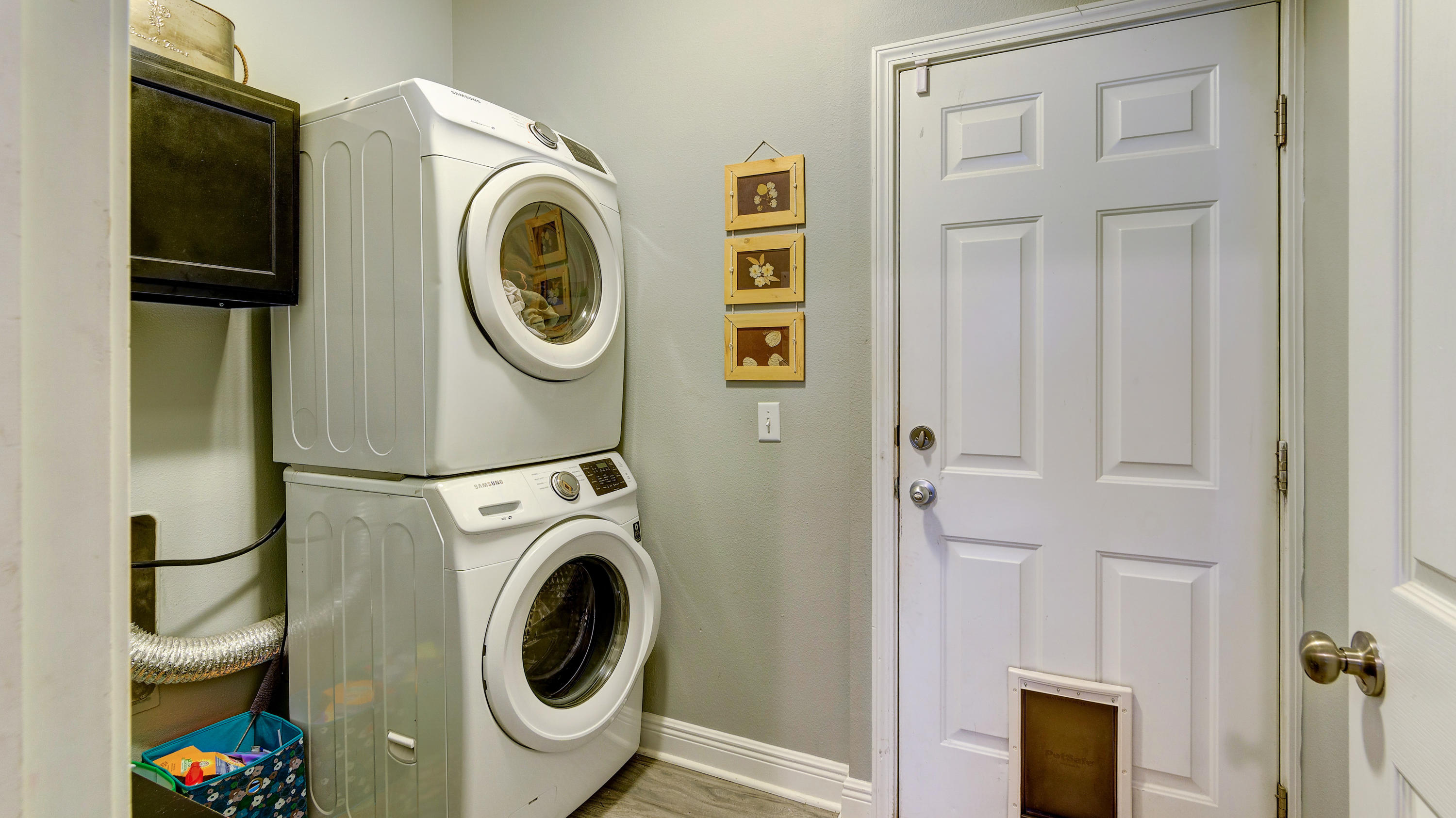 HAMMOCK BAY - Residential