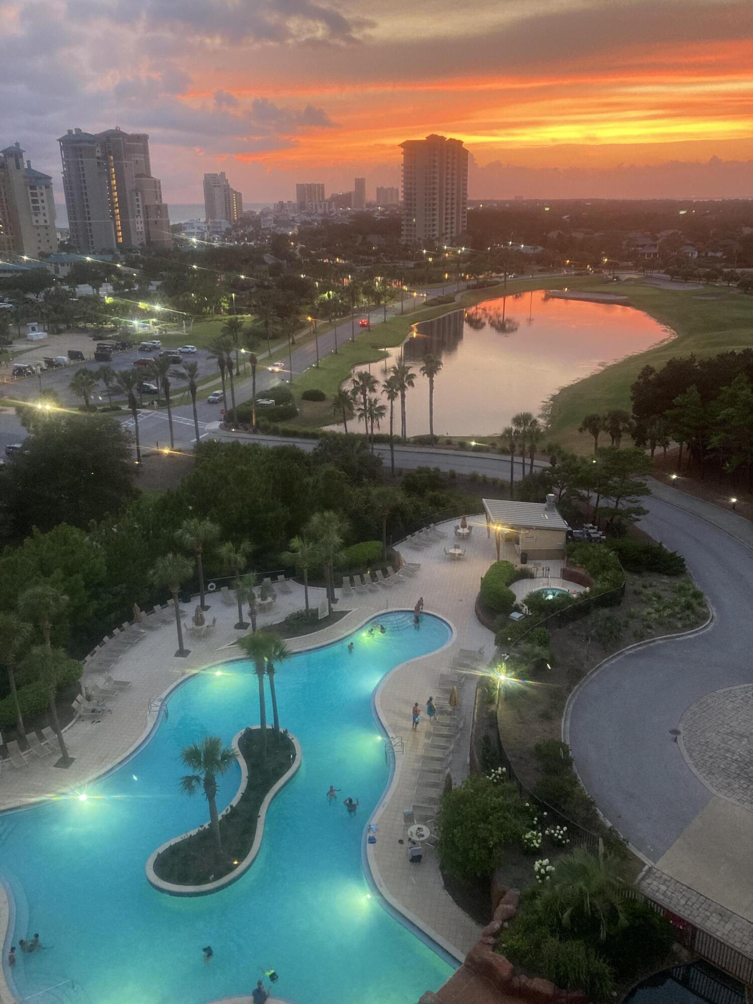 9th Floor Resort Sunset view condo. Enjoy Sandestin Beachside in this 1 br / 1 bath multiple month rental. Rent rate based rental months February-April - for the months of May, June, July and August there is an additional summer premium charge.