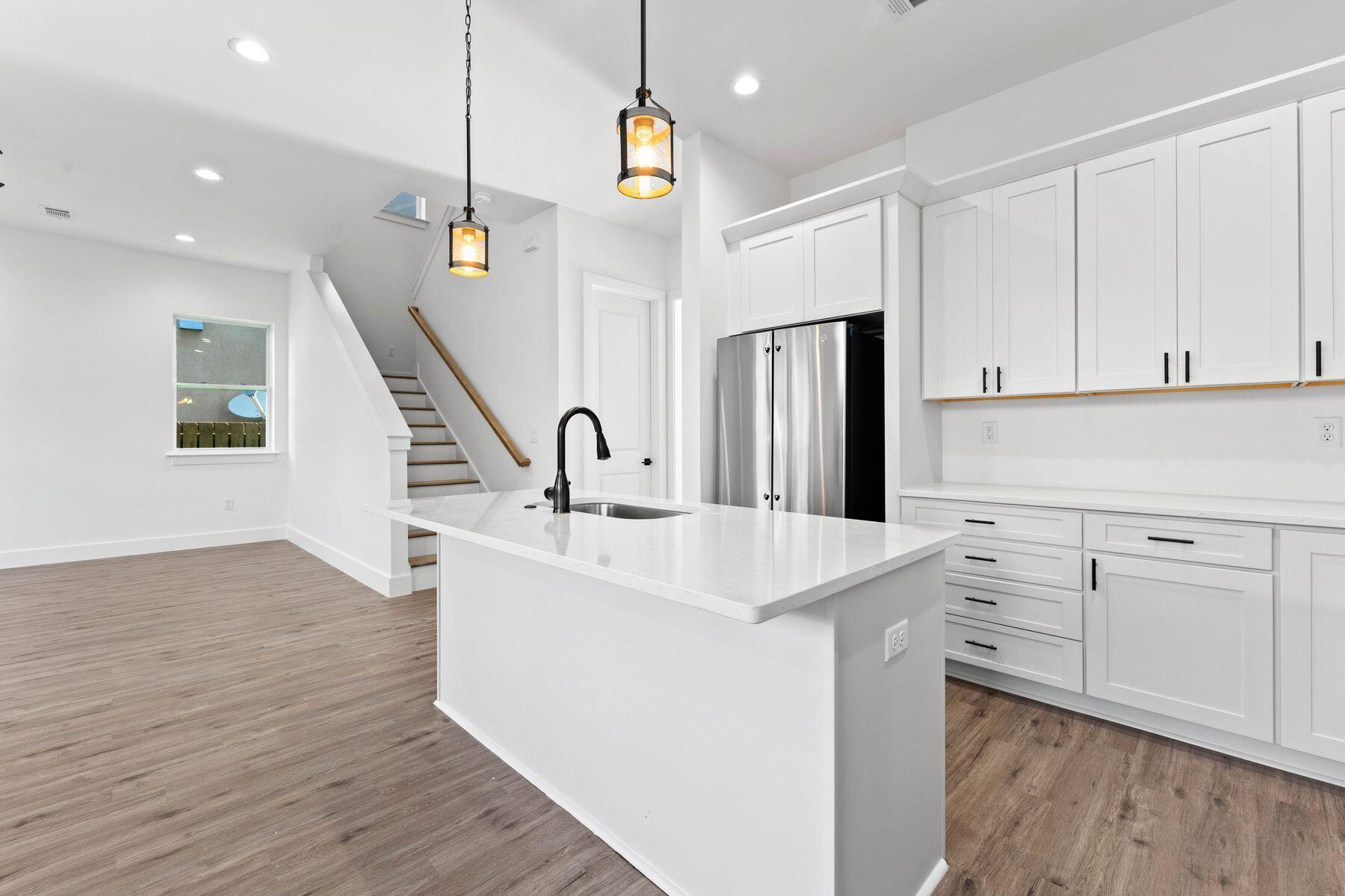 CALUSA BAY S/D - Residential