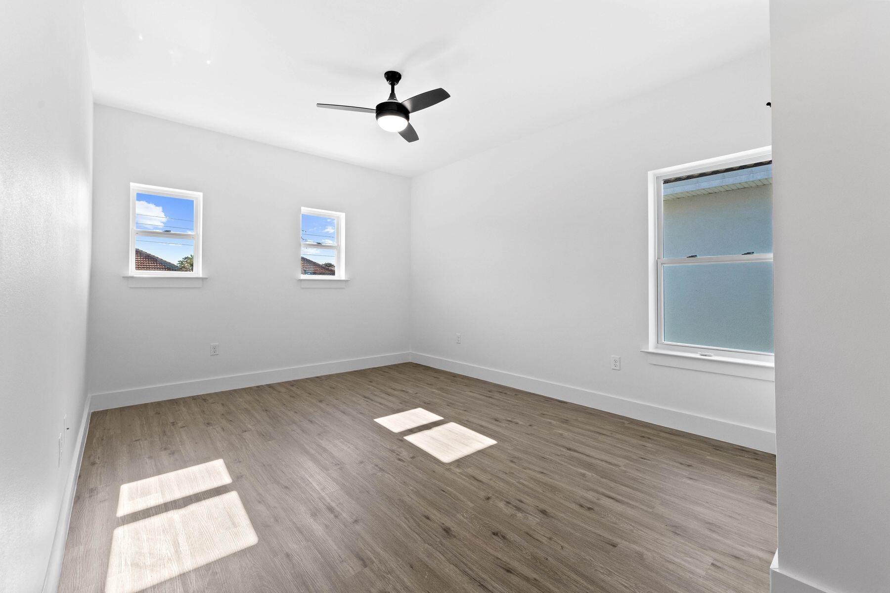 CALUSA BAY S/D - Residential