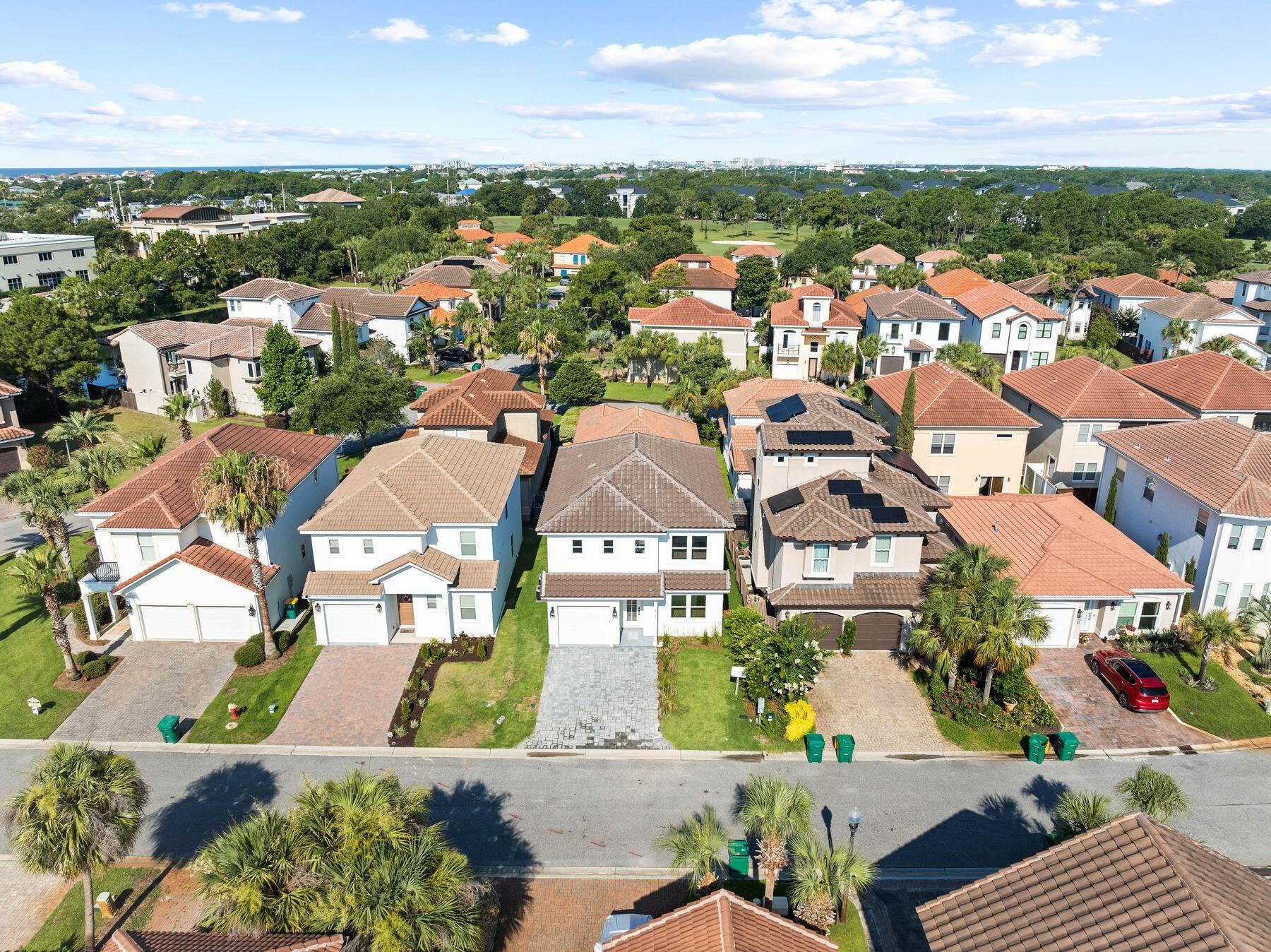 CALUSA BAY S/D - Residential