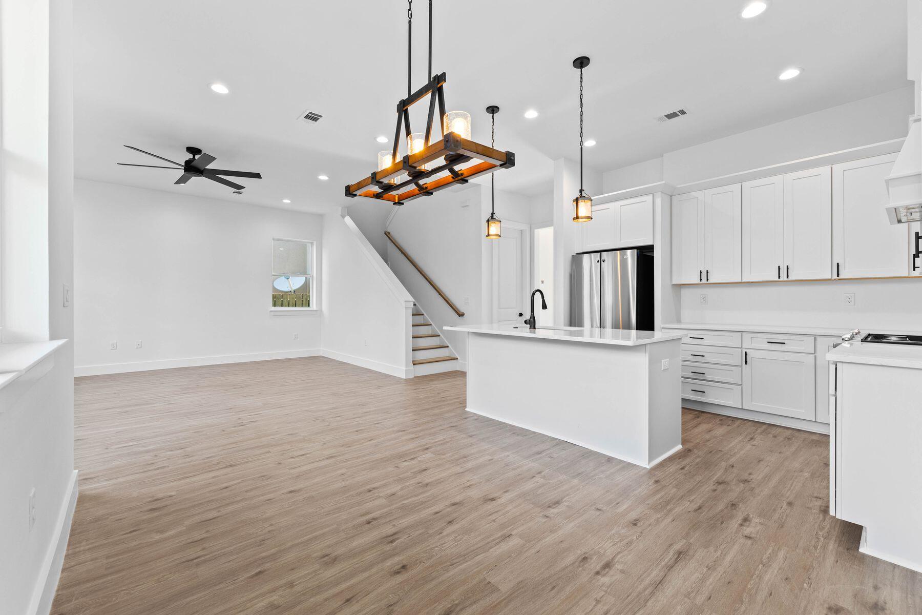 CALUSA BAY S/D - Residential