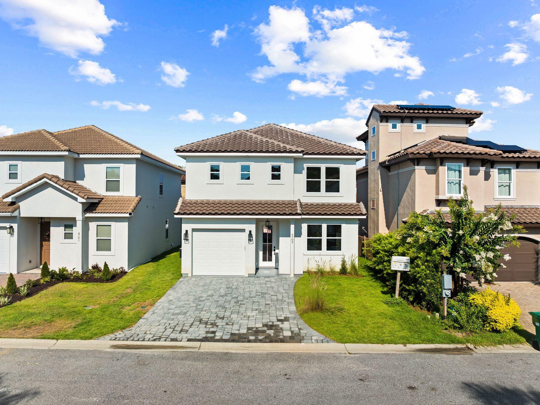 CALUSA BAY S/D - Residential