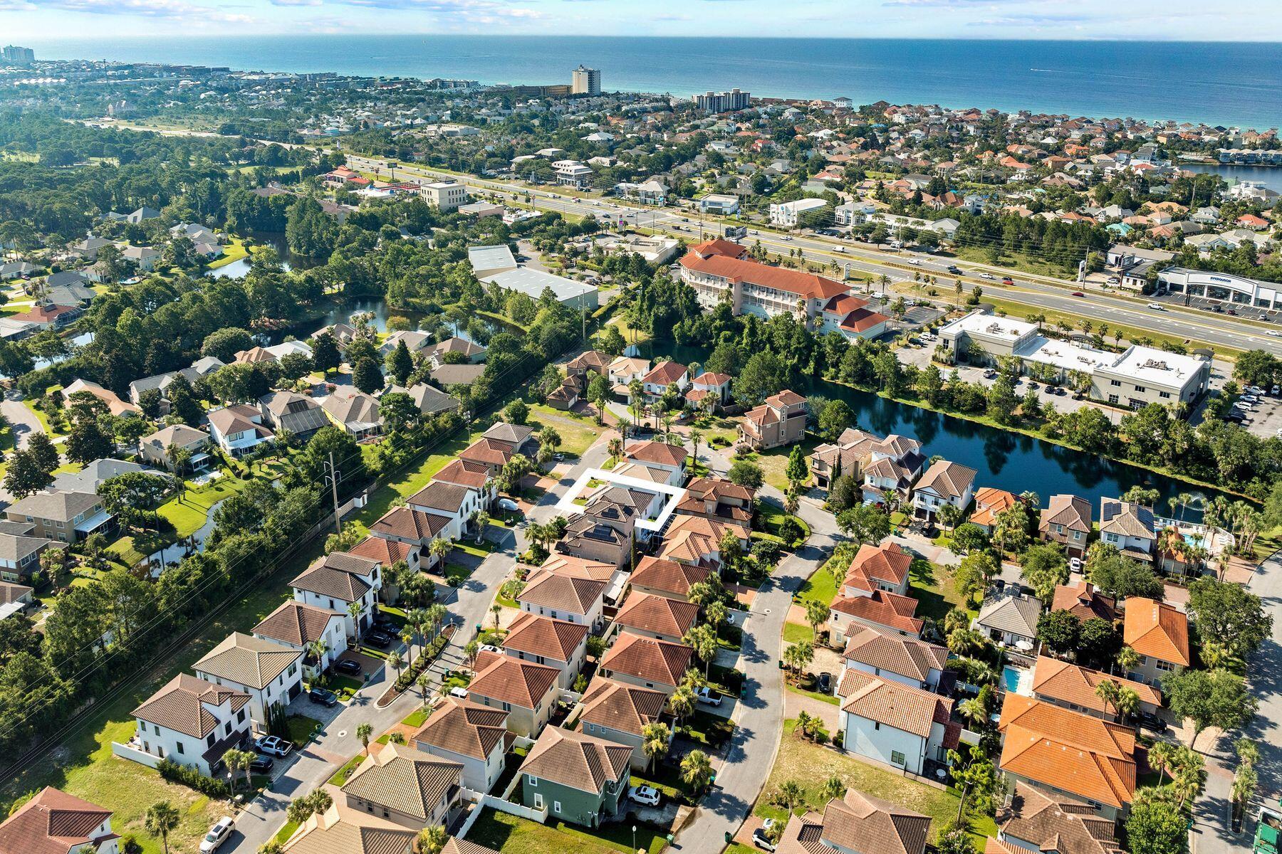 CALUSA BAY S/D - Residential