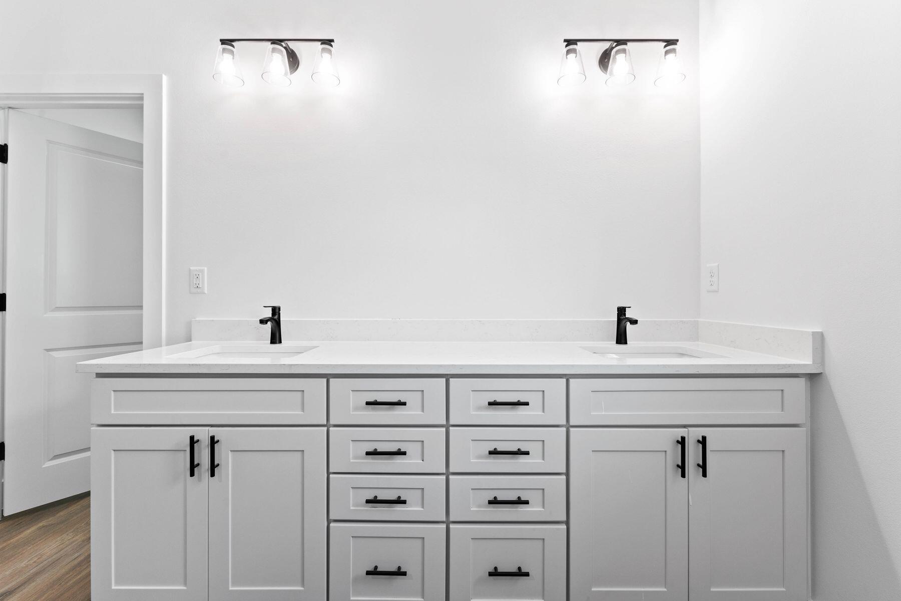 CALUSA BAY S/D - Residential