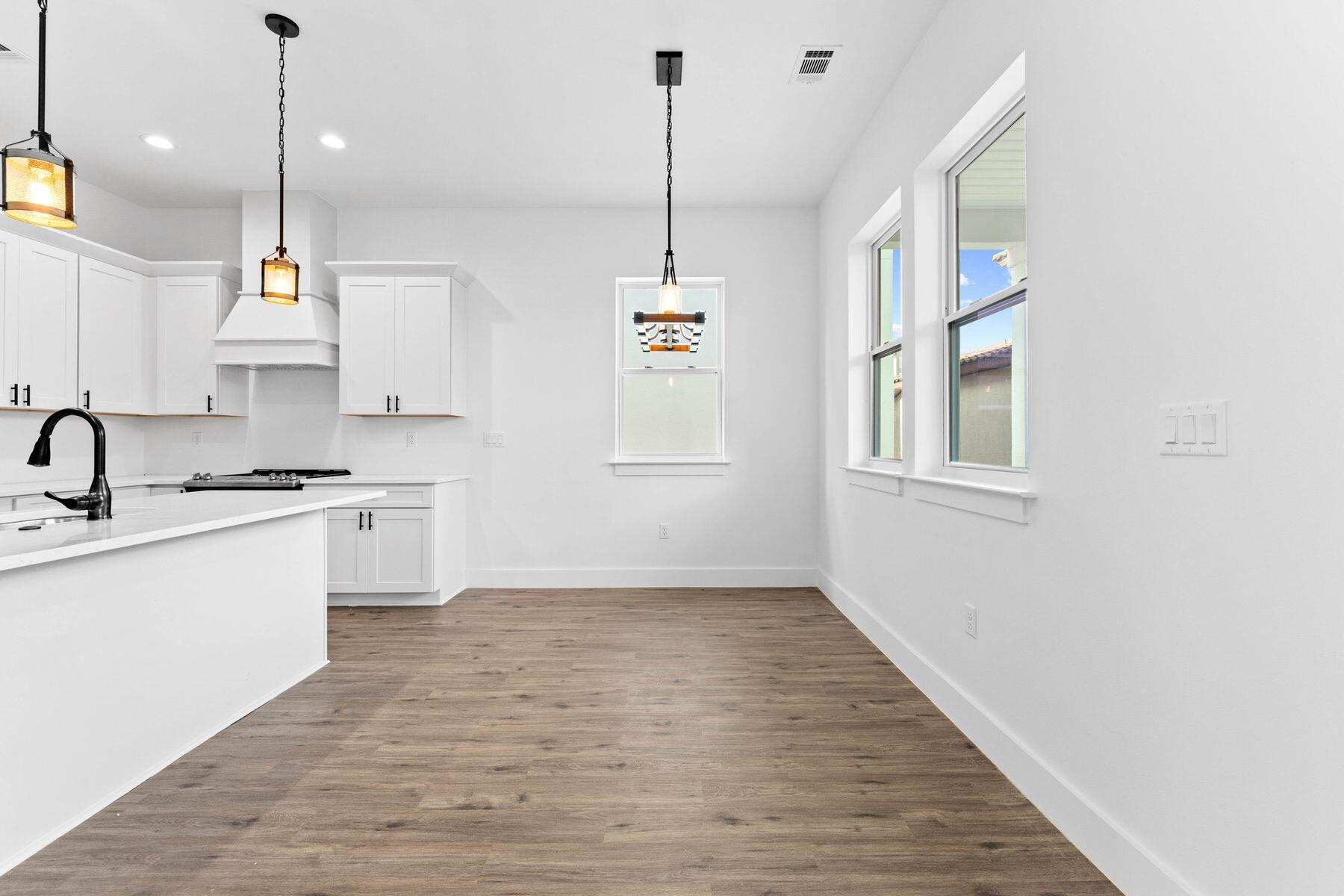 CALUSA BAY S/D - Residential