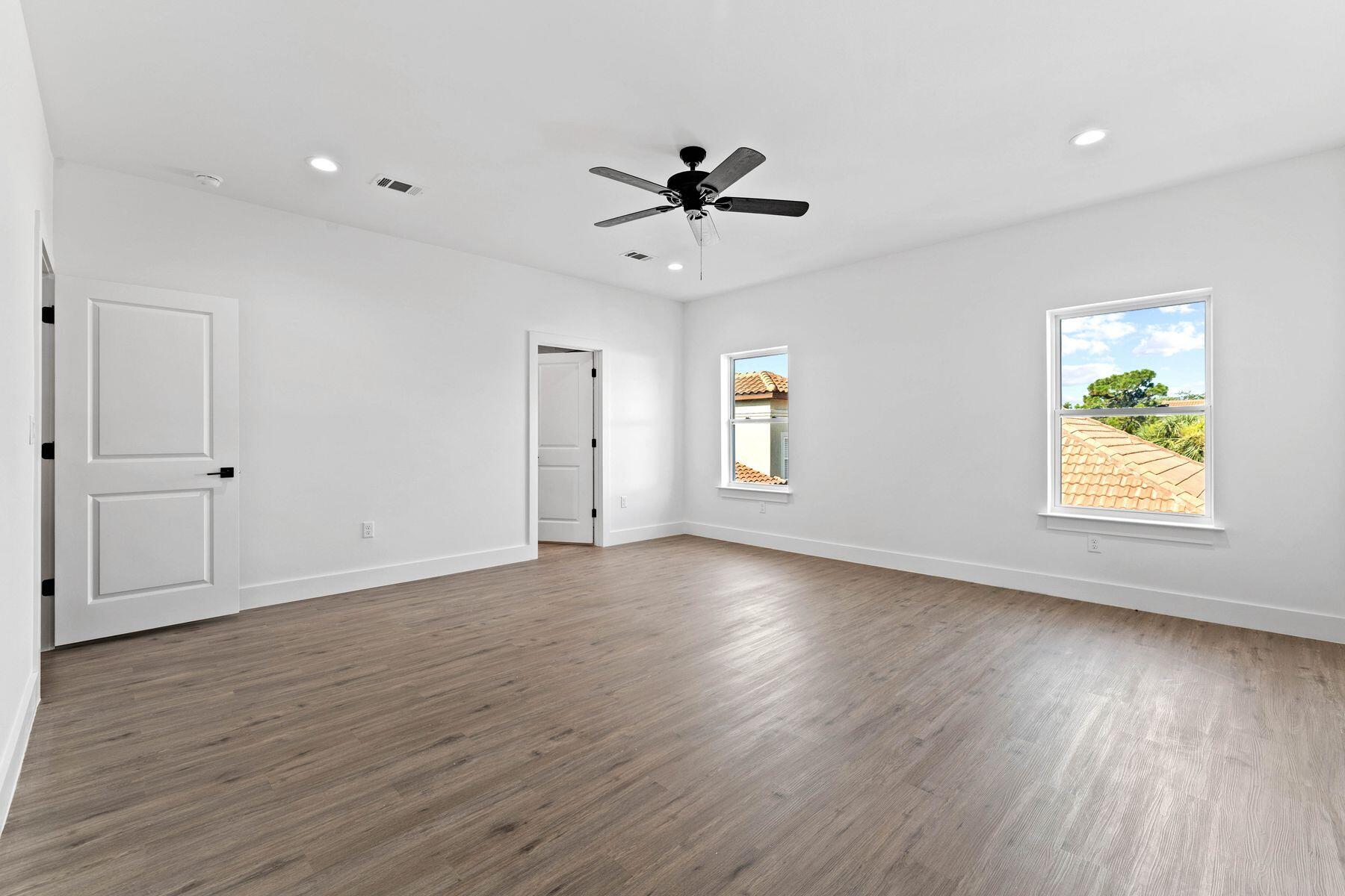 CALUSA BAY S/D - Residential