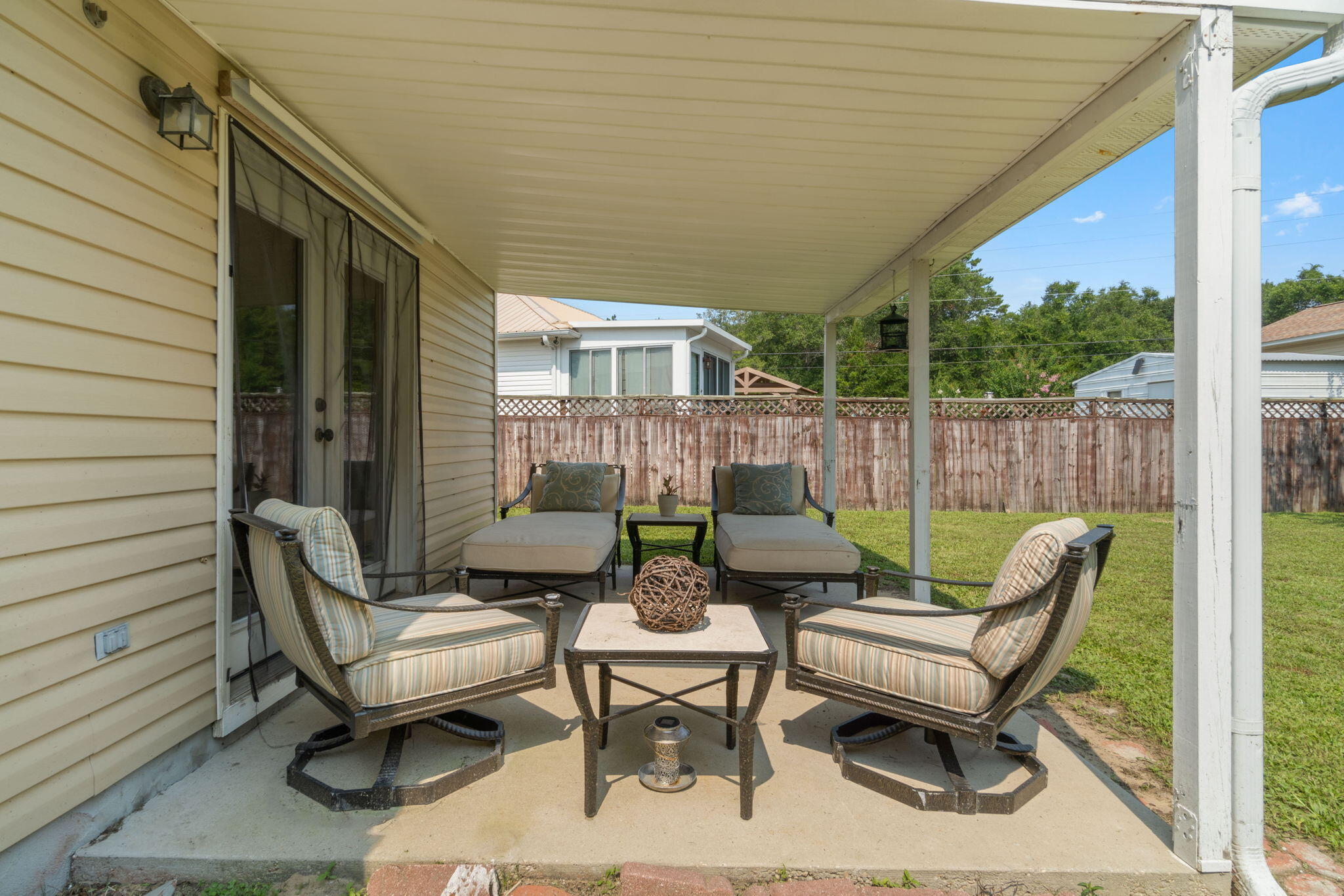 FAIRCHILD ESTATES - Residential