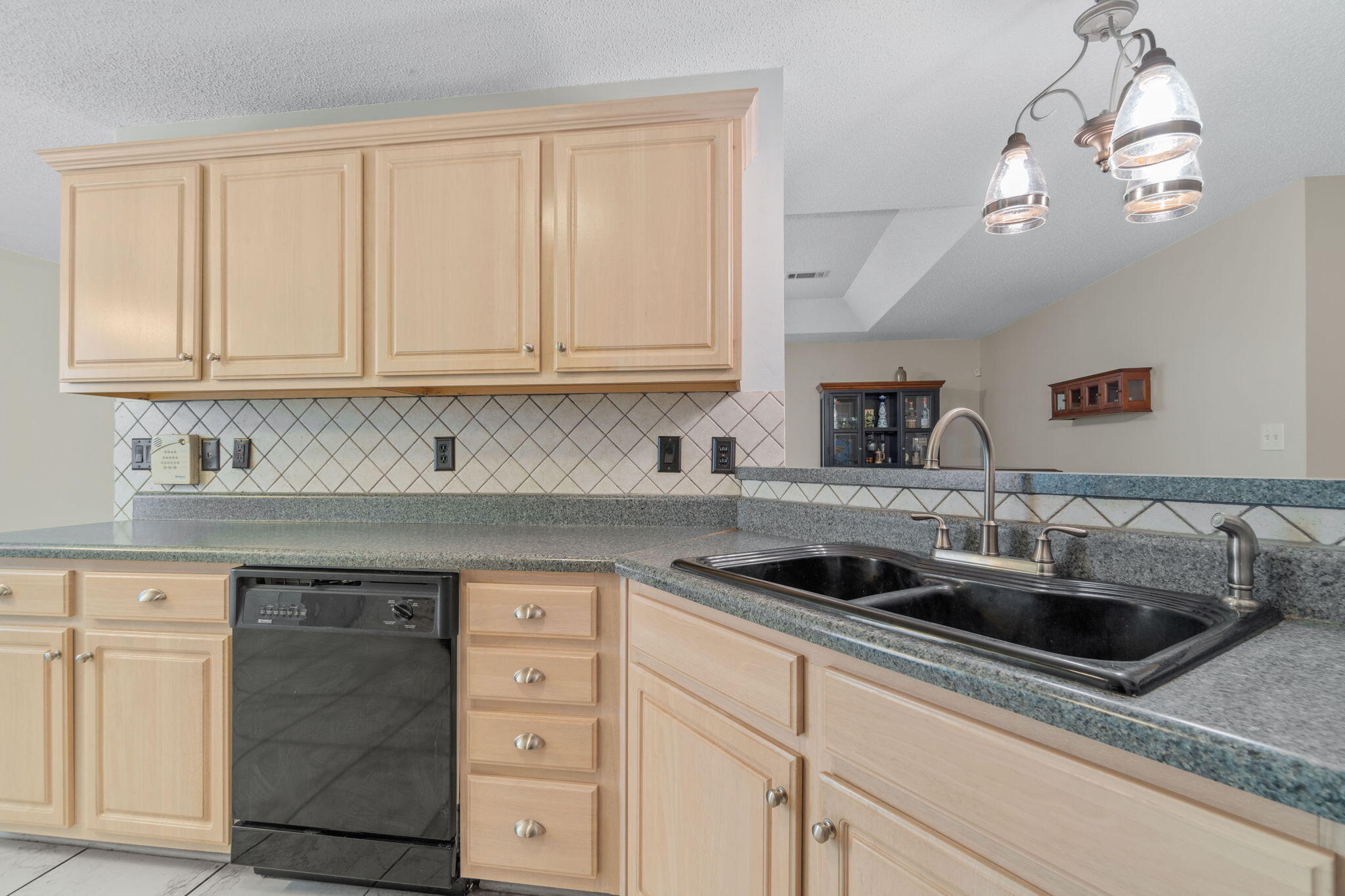 FAIRCHILD ESTATES - Residential