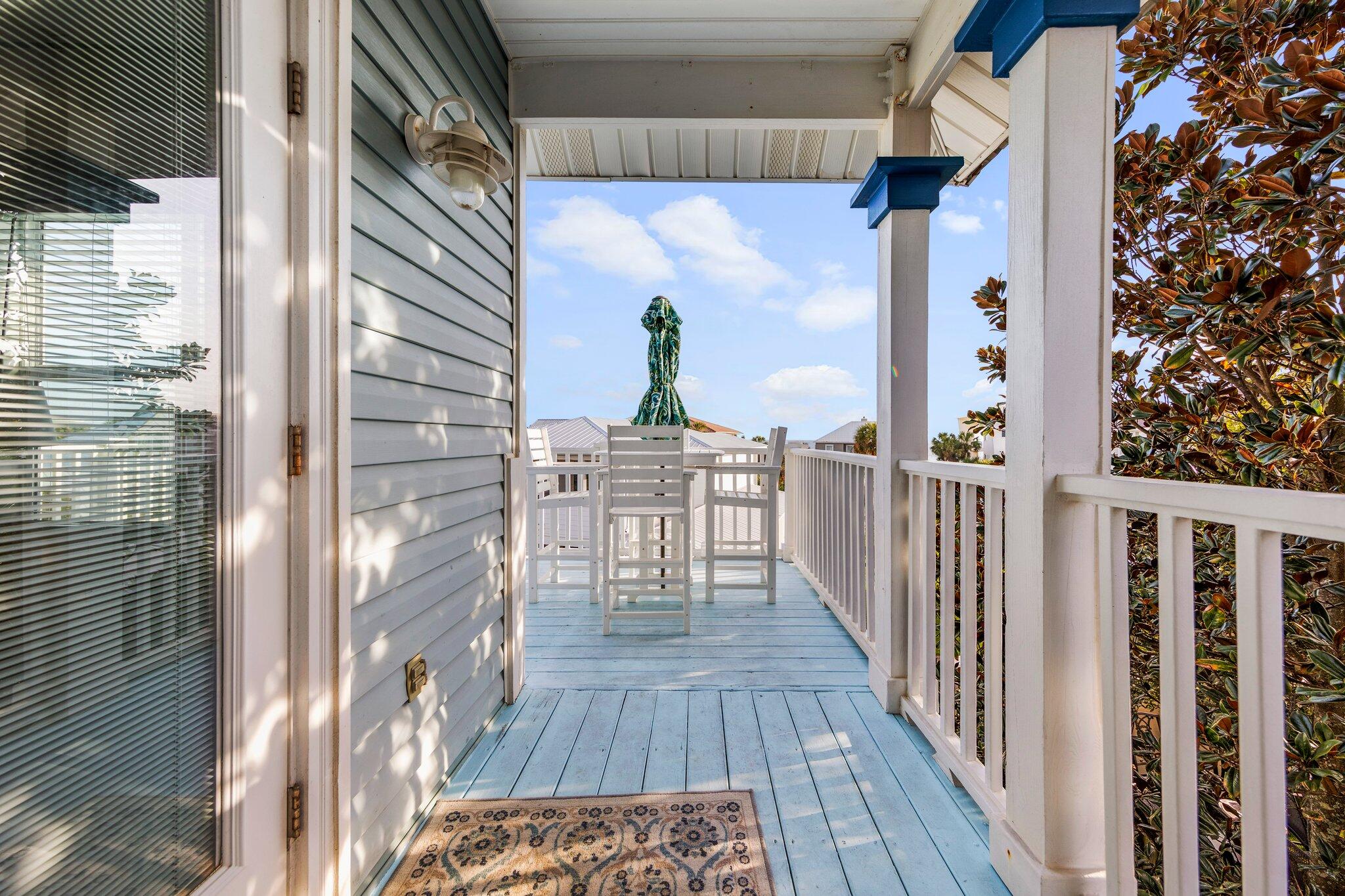 OLD FLORIDA COTTAGES - Residential