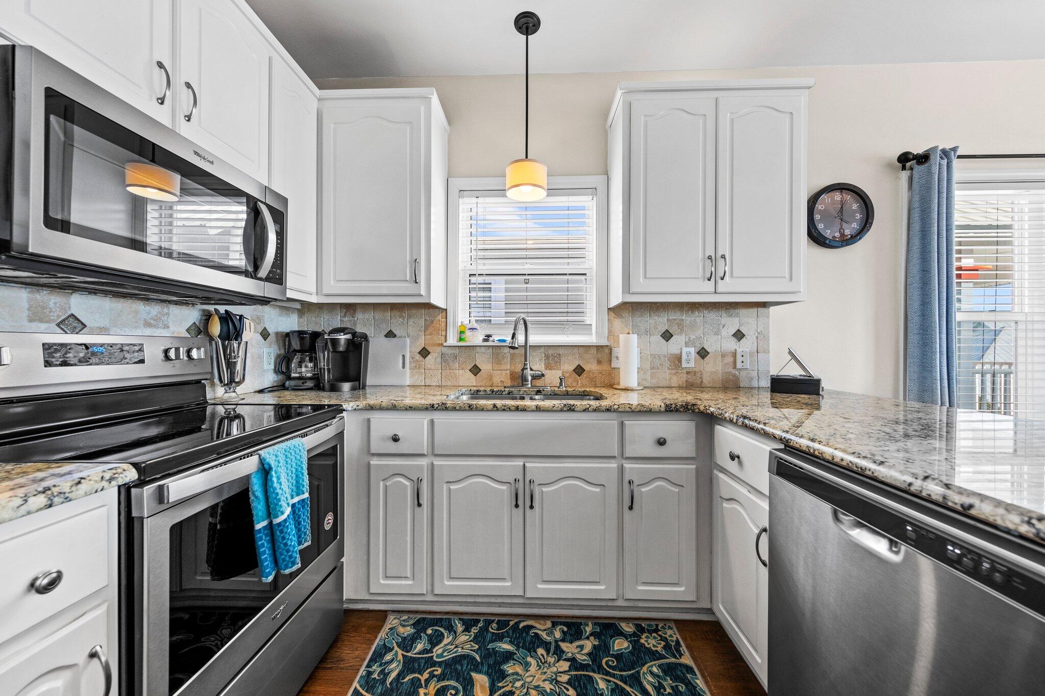 OLD FLORIDA COTTAGES - Residential