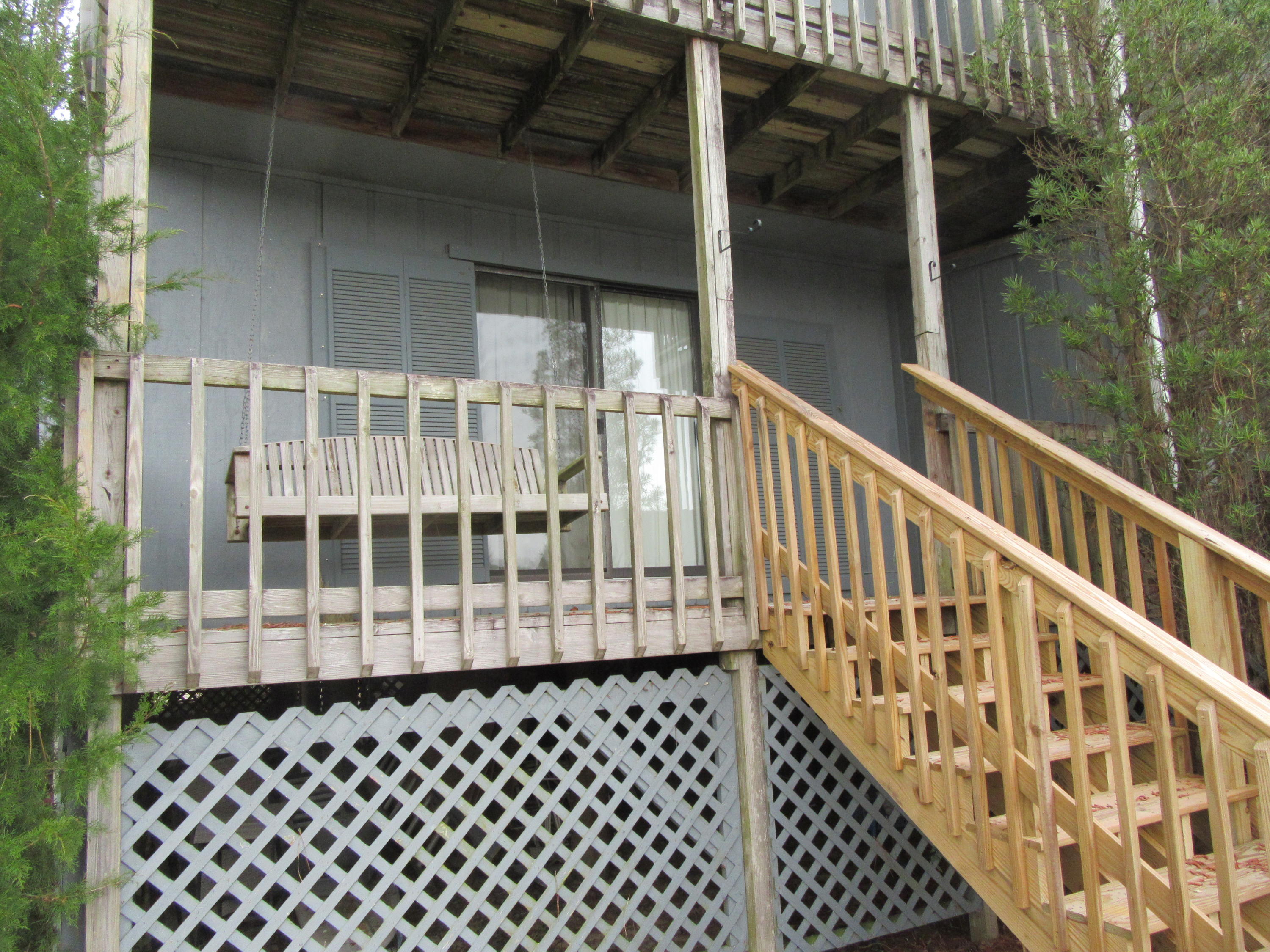 SWIFT BAYOU T/H - Residential Lease