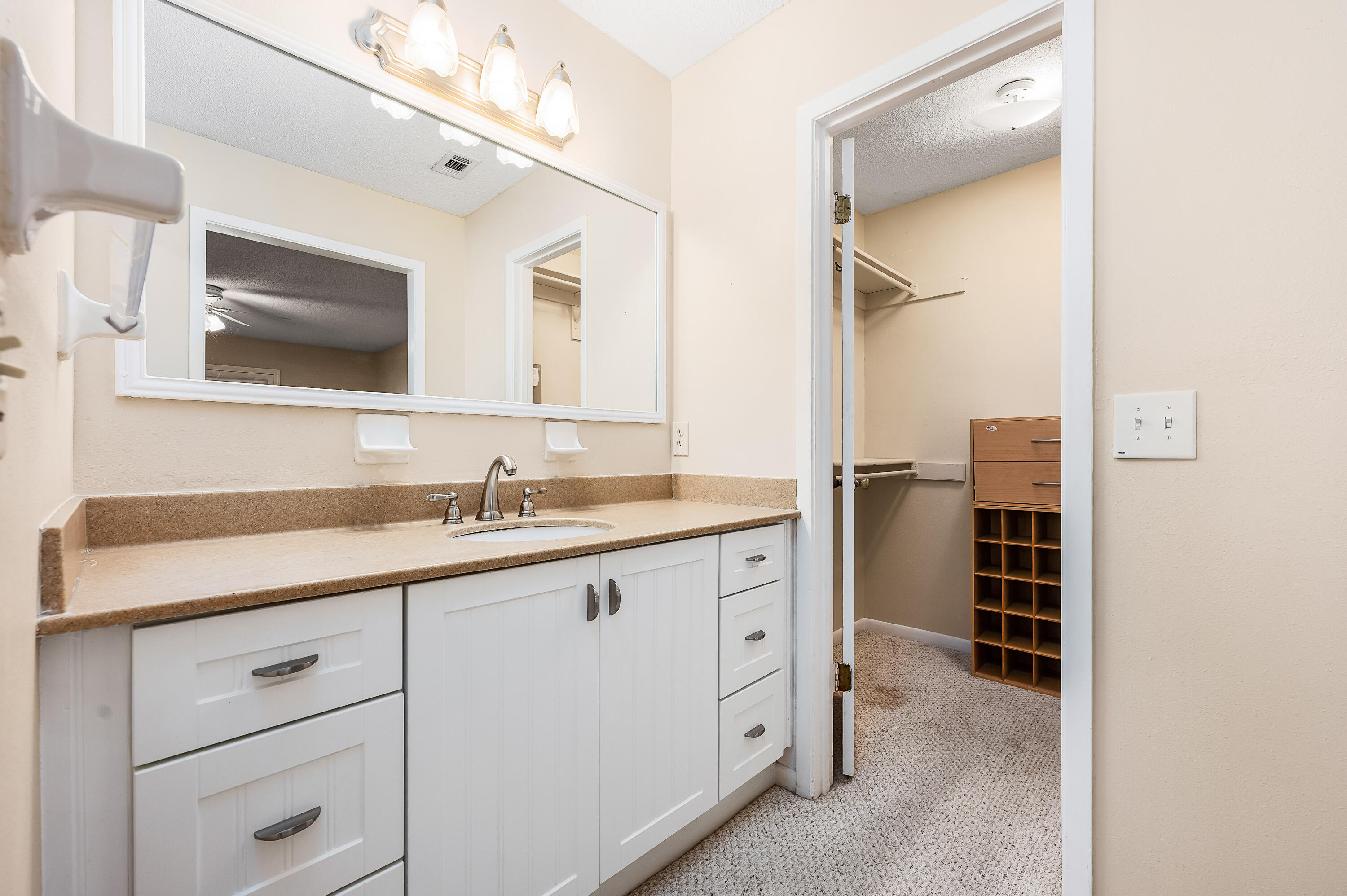 SANTA ROSA SHORES - Residential