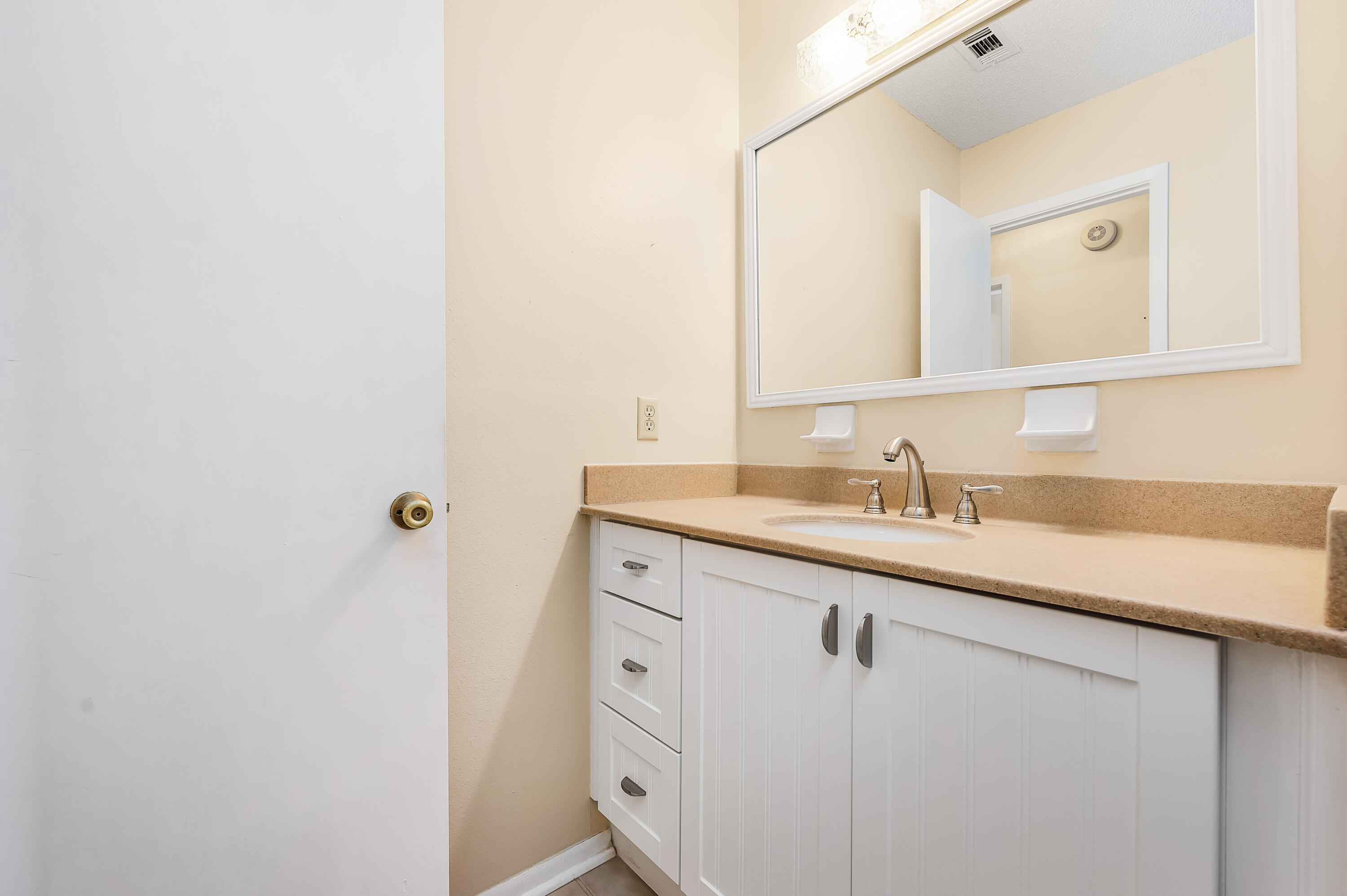 SANTA ROSA SHORES - Residential