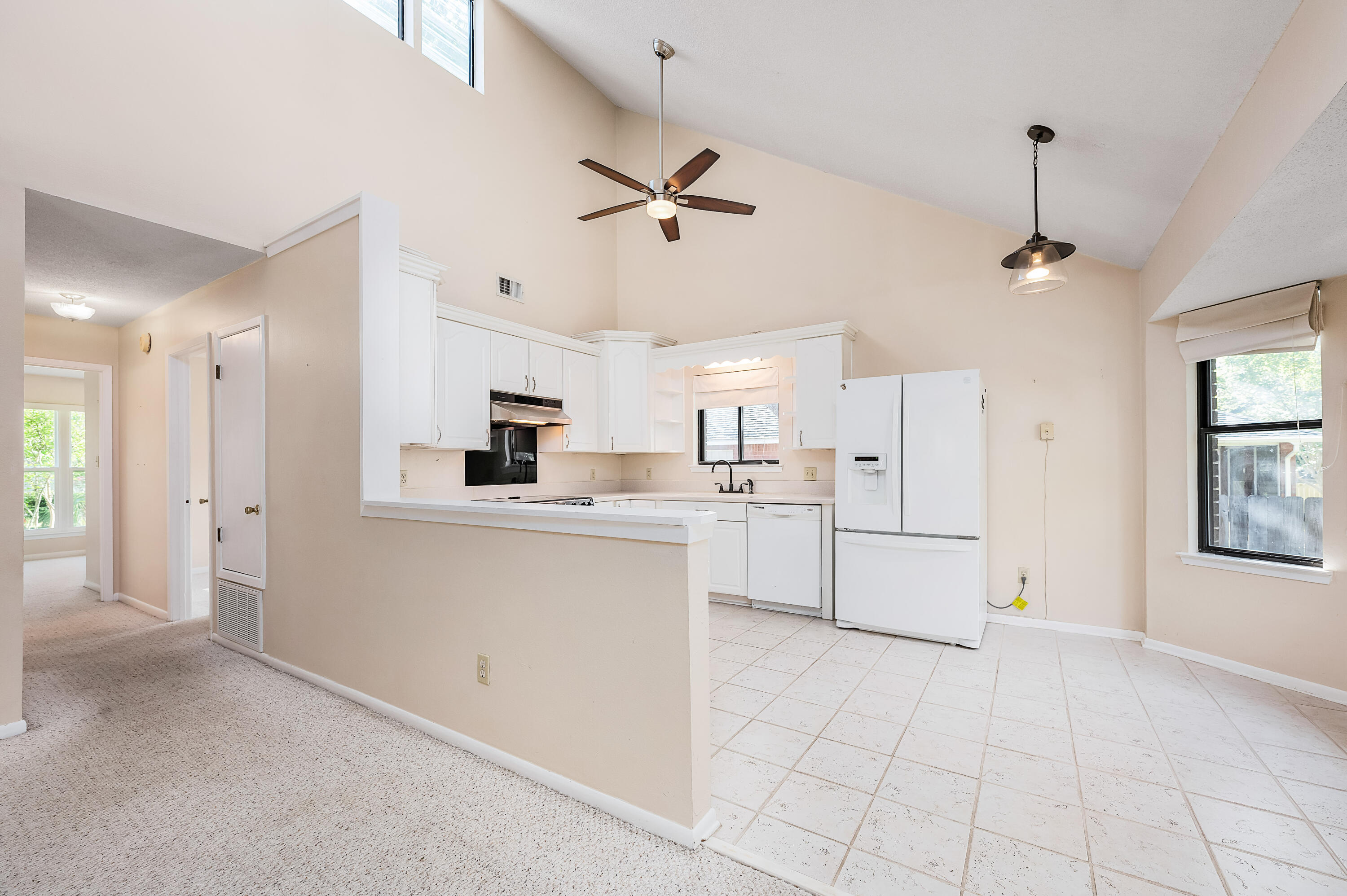 SANTA ROSA SHORES - Residential