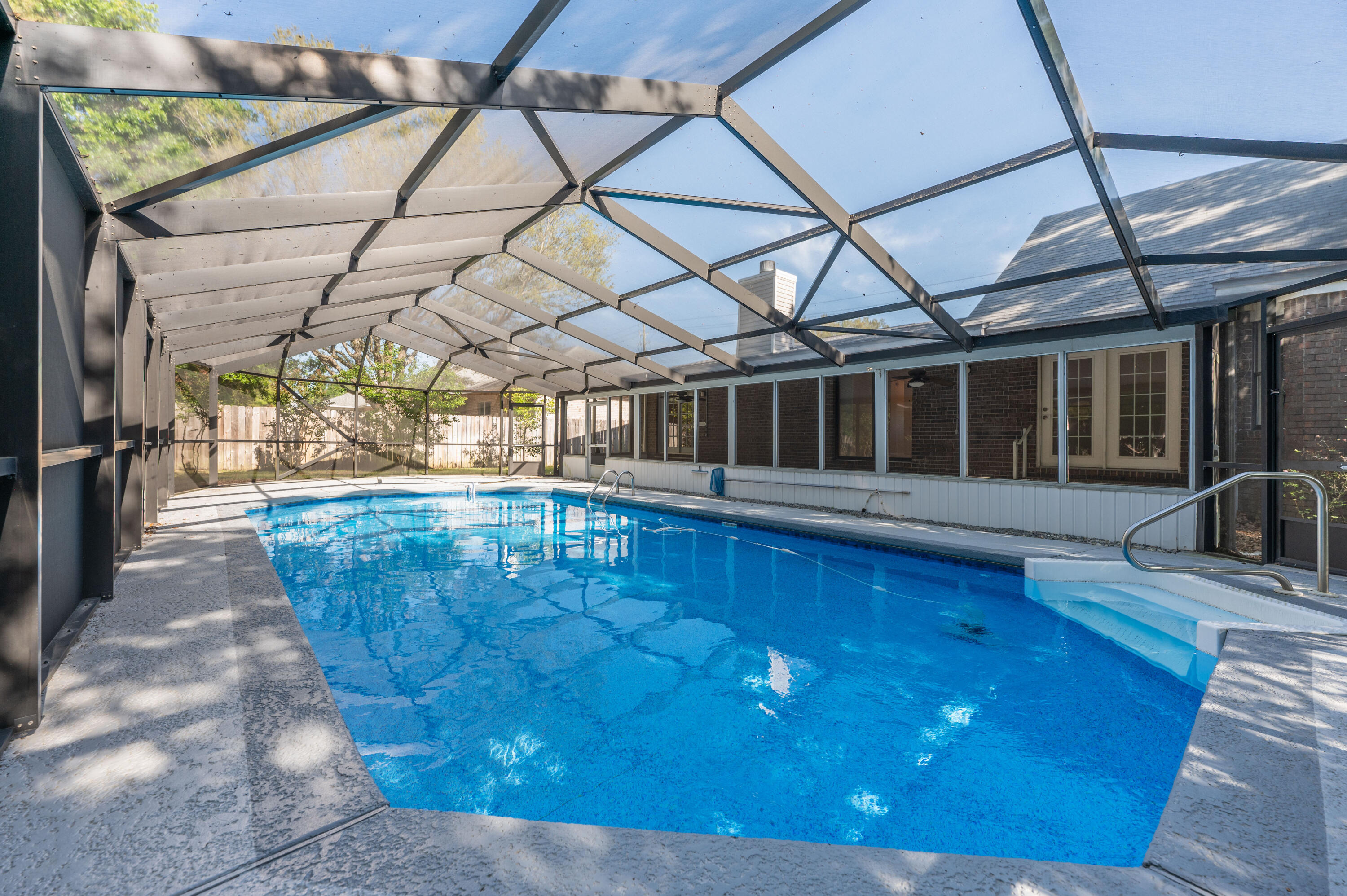 SANTA ROSA SHORES - Residential
