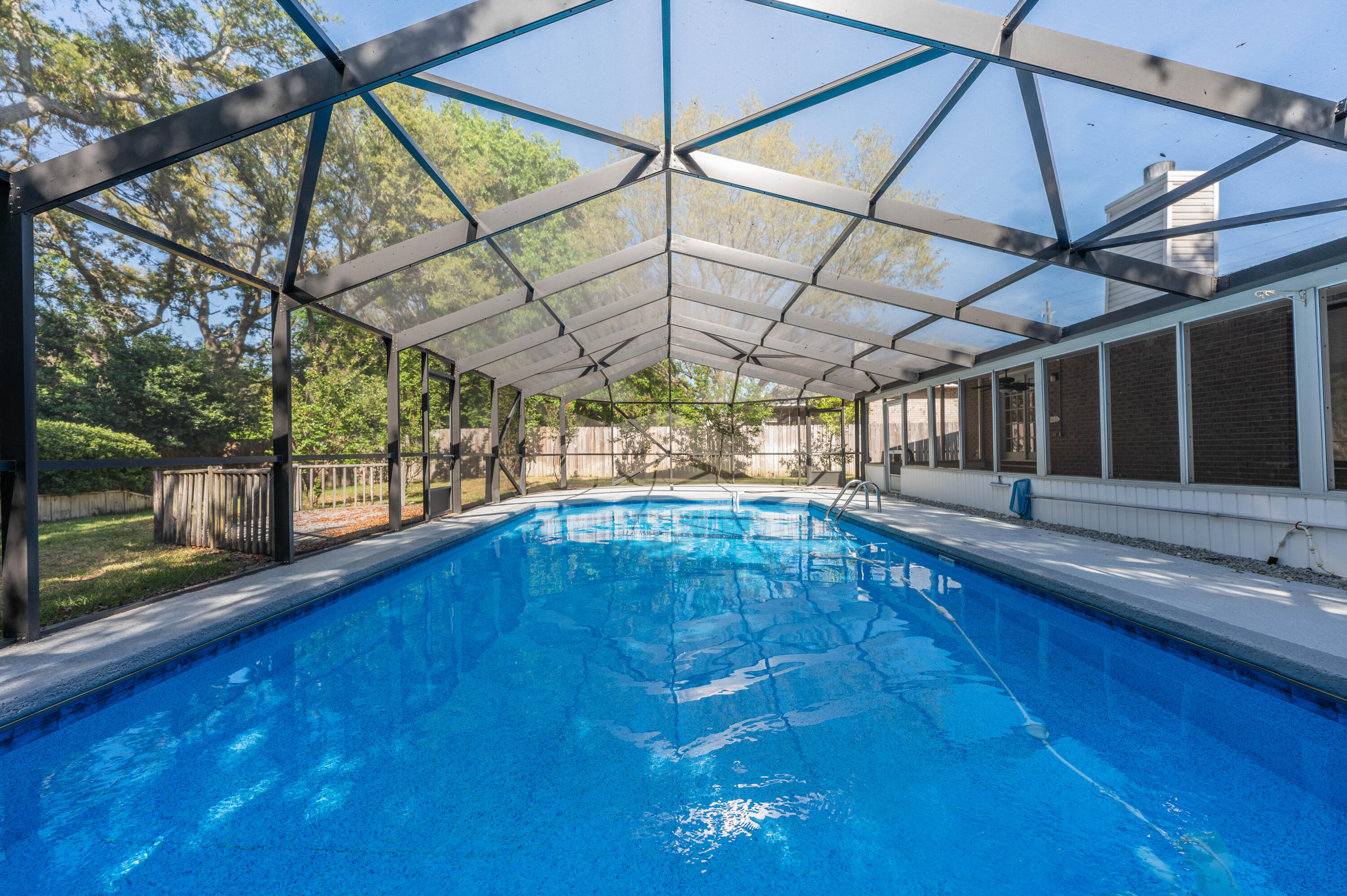 SANTA ROSA SHORES - Residential