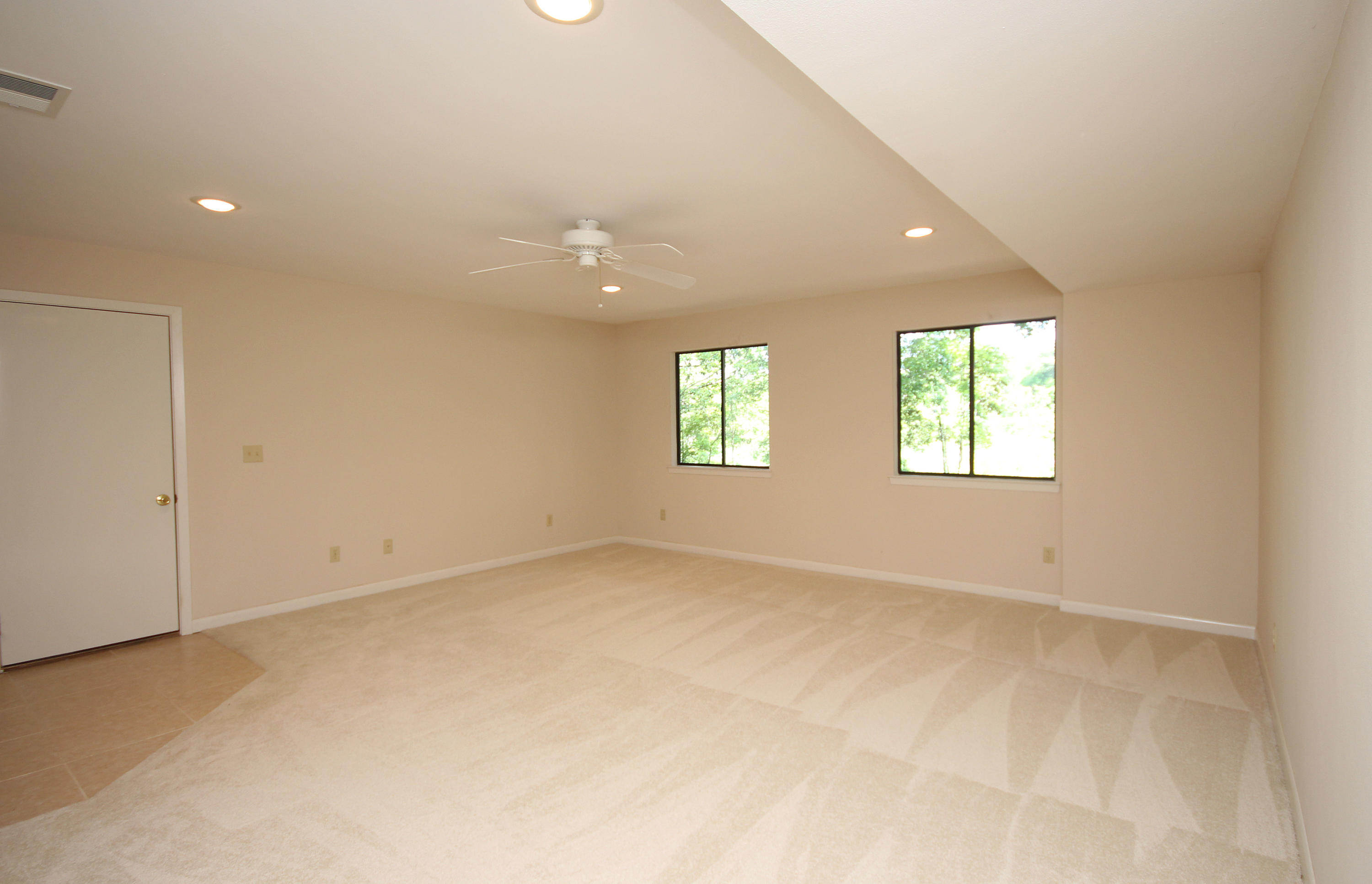 PALM CREST - Residential