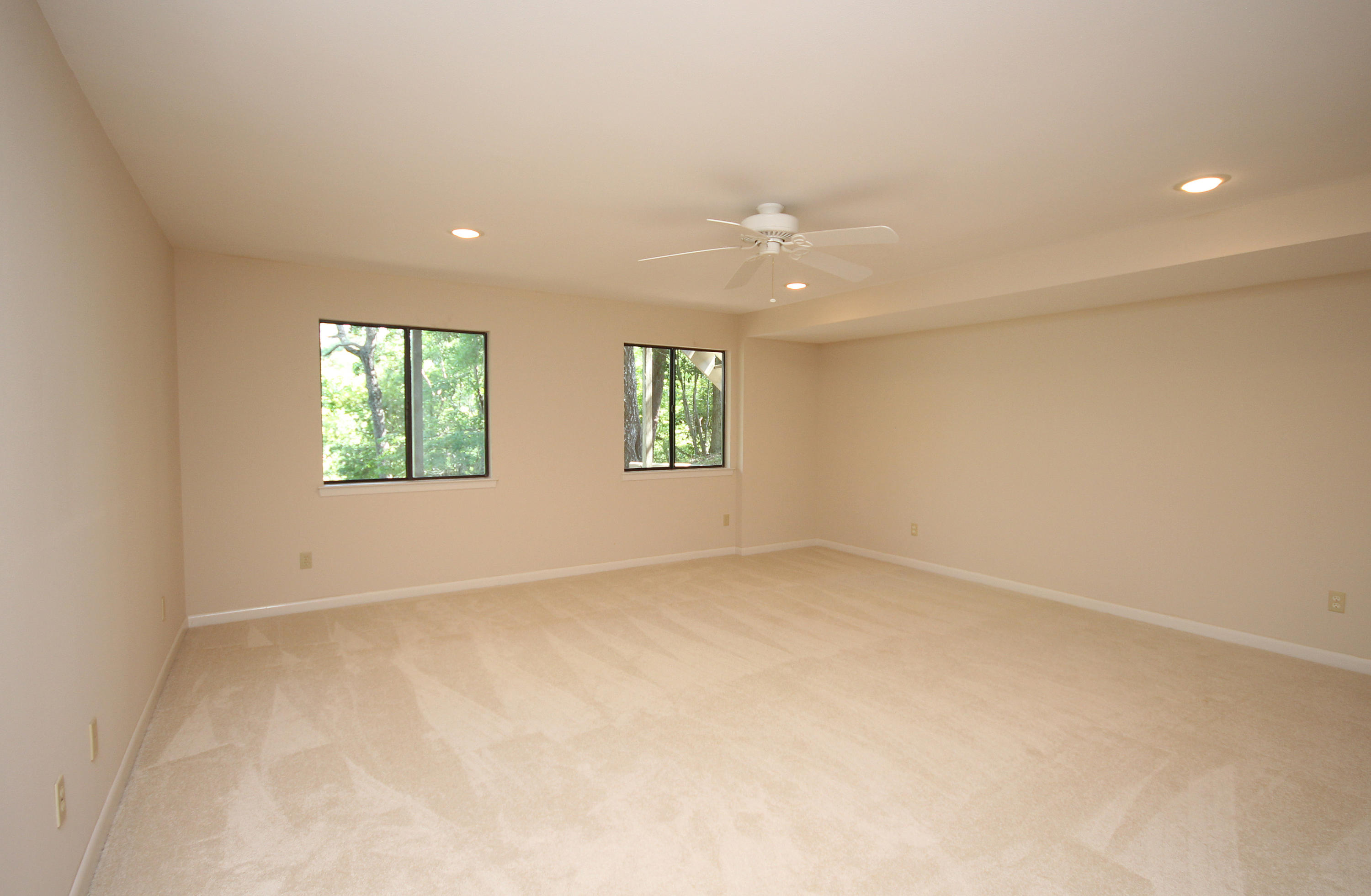 PALM CREST - Residential