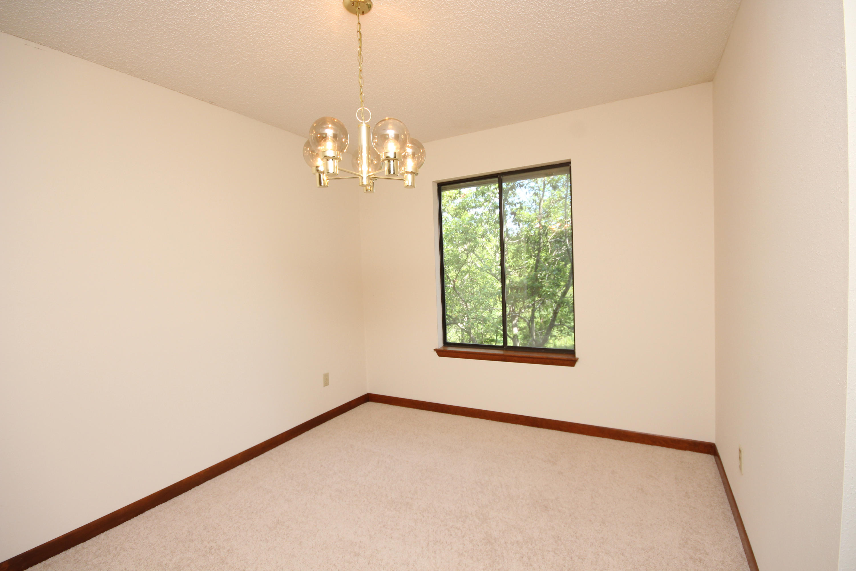 PALM CREST - Residential