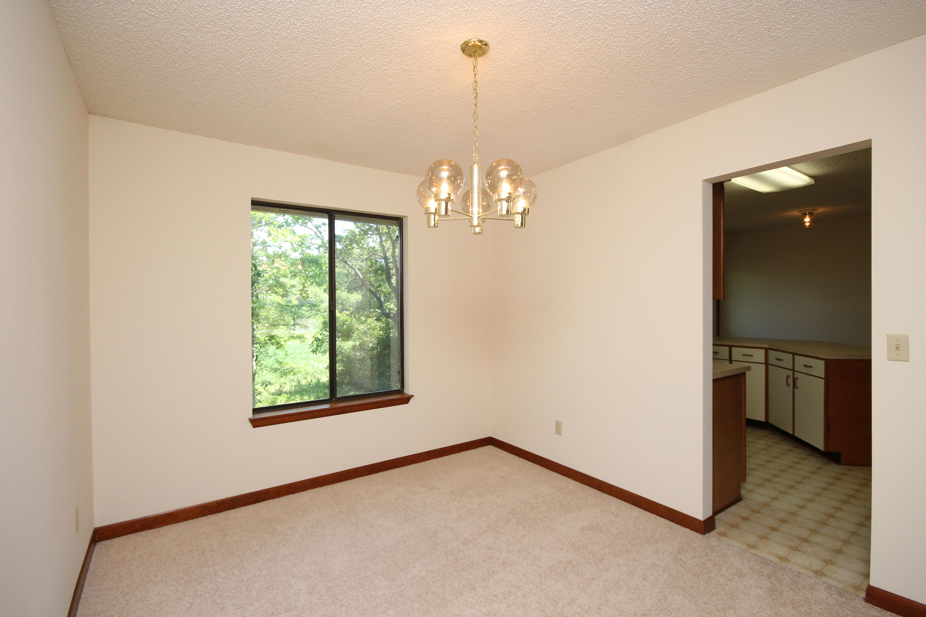 PALM CREST - Residential