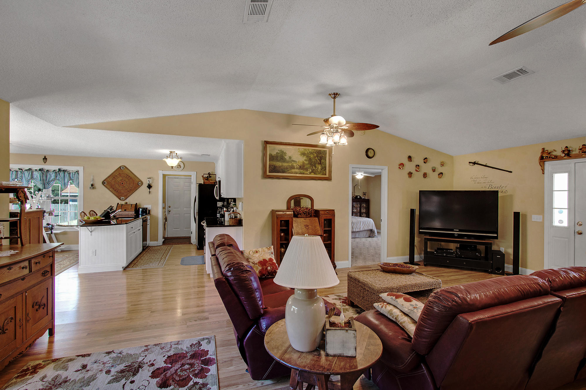 Meets & Bounds - Residential