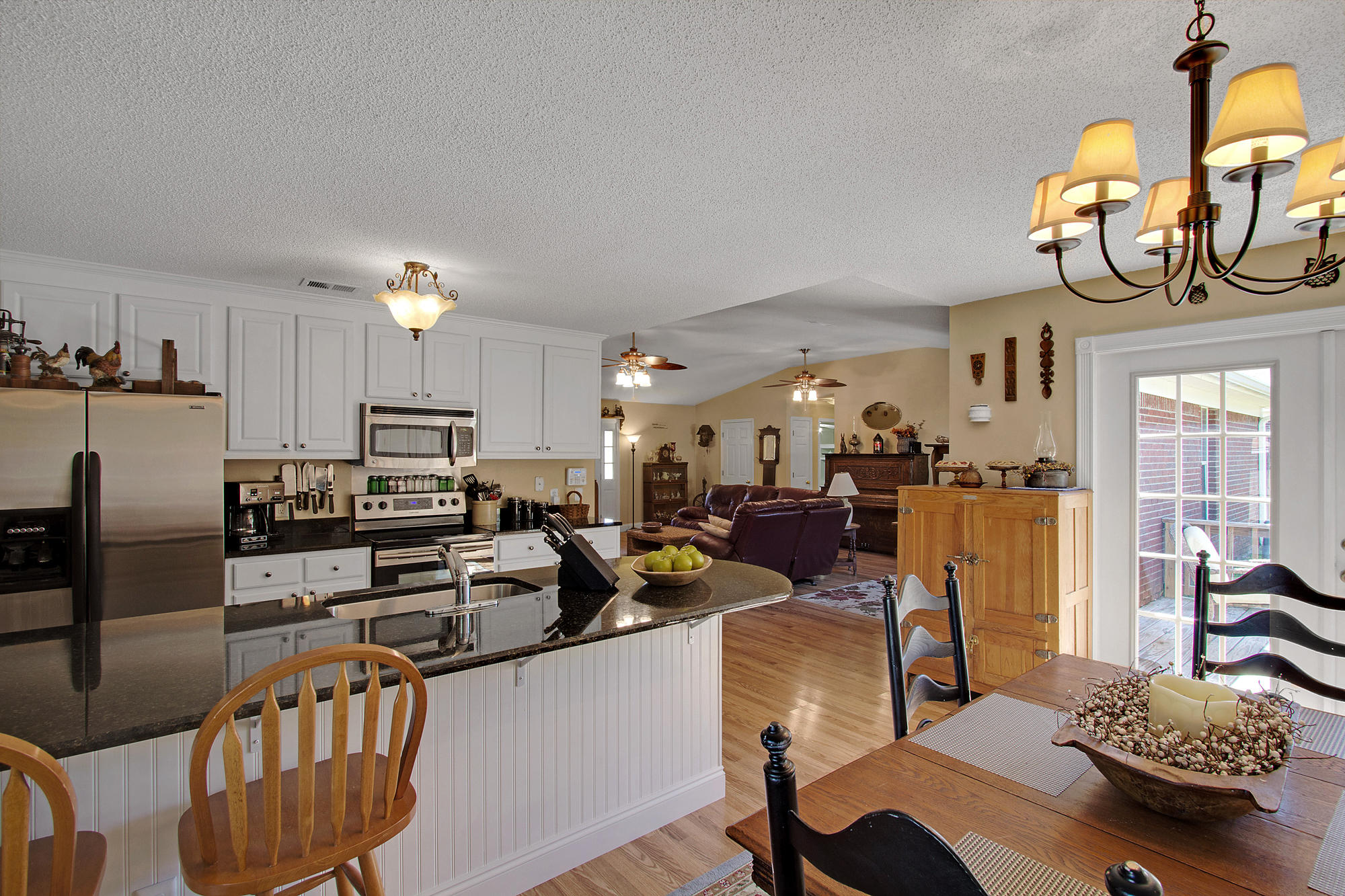 Meets & Bounds - Residential