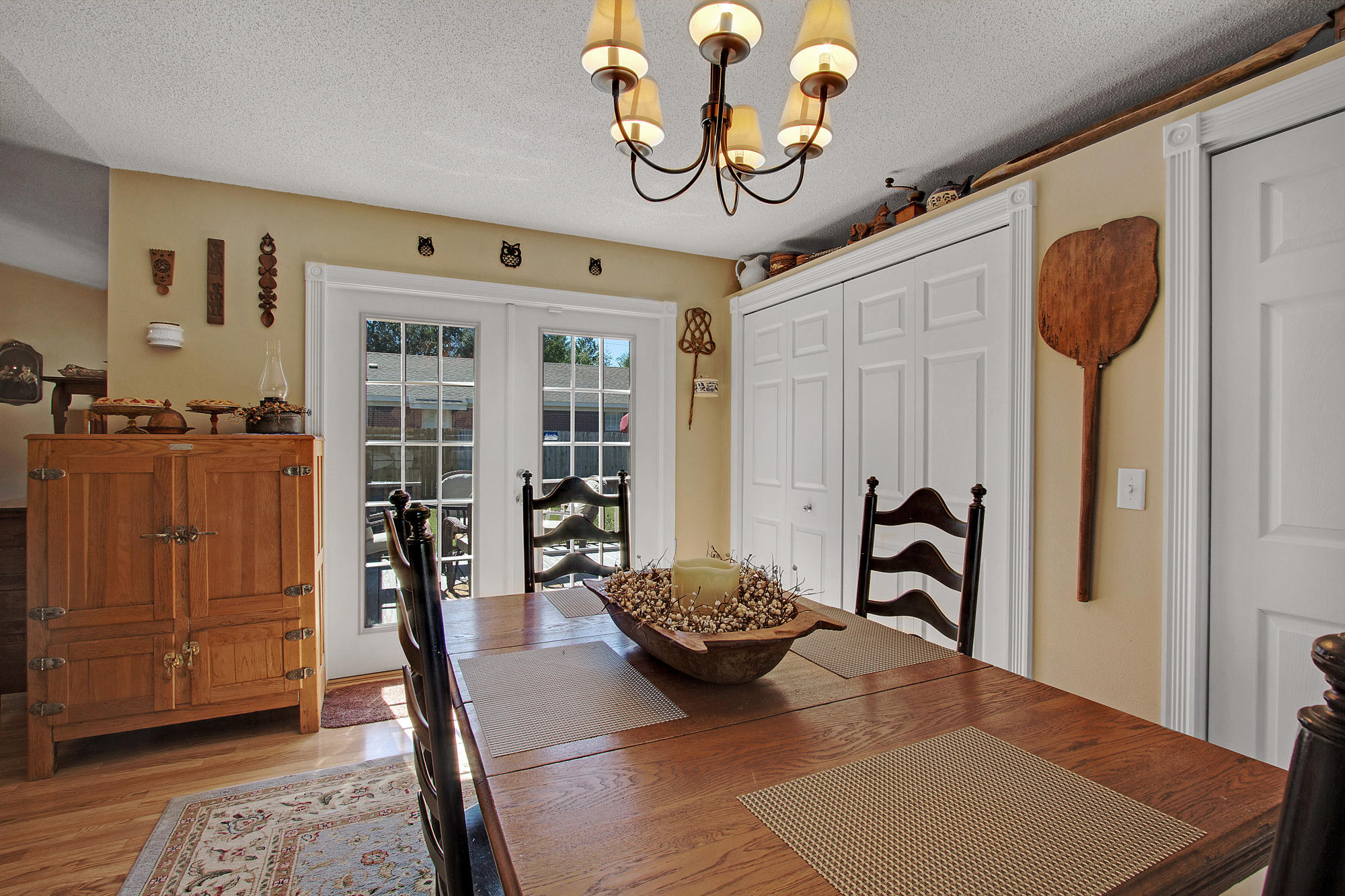 Meets & Bounds - Residential