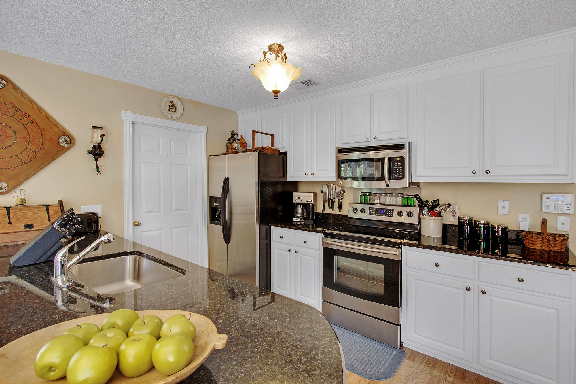 Meets & Bounds - Residential