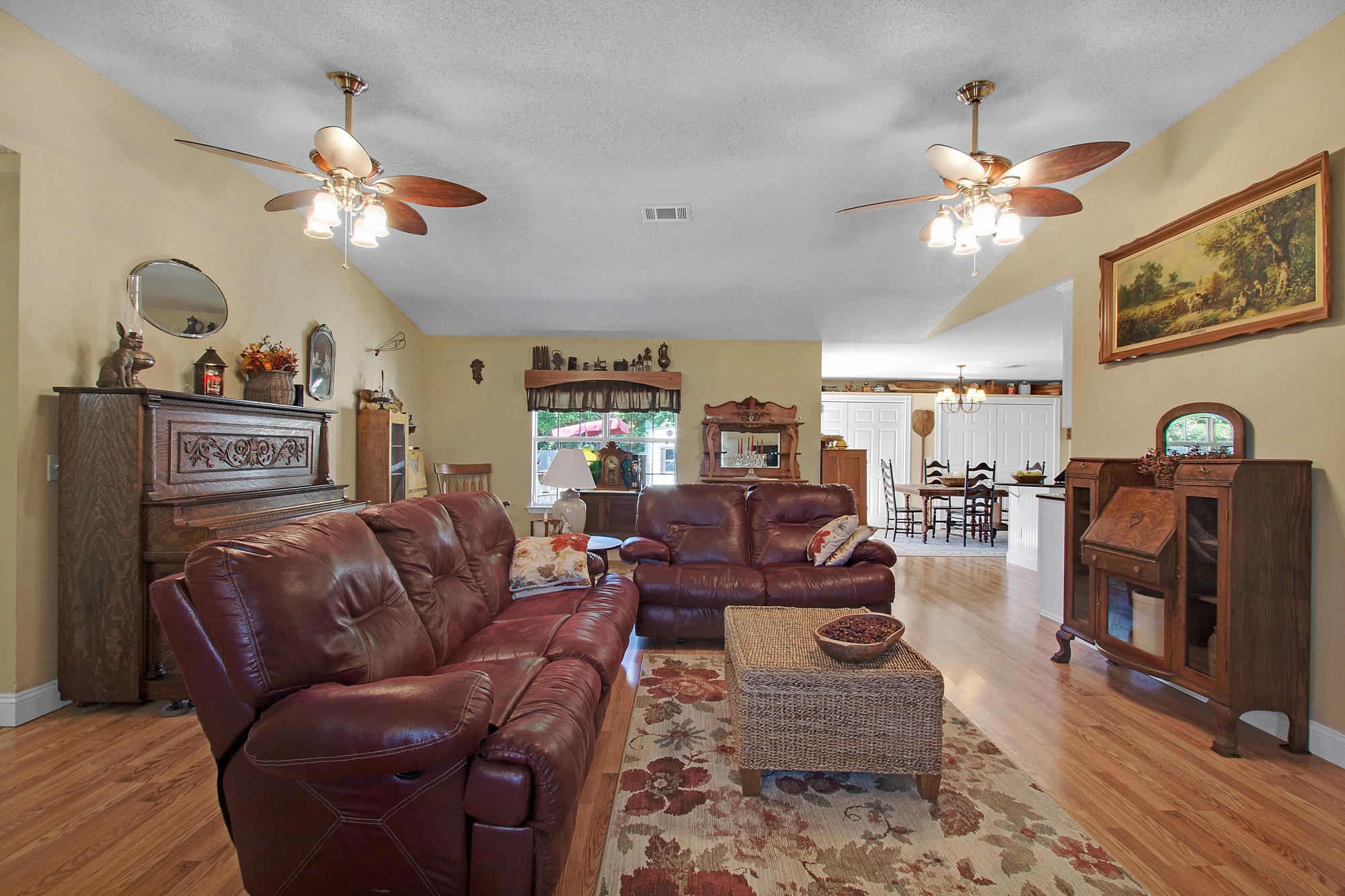 Meets & Bounds - Residential