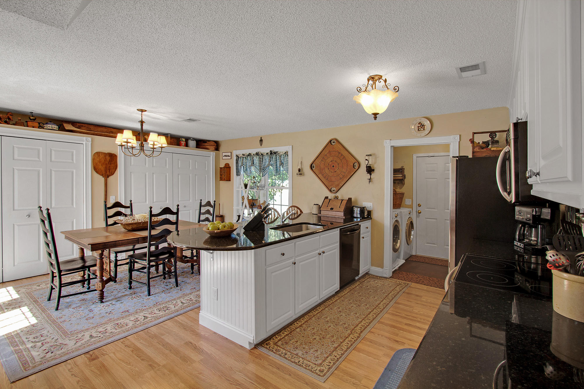 Meets & Bounds - Residential