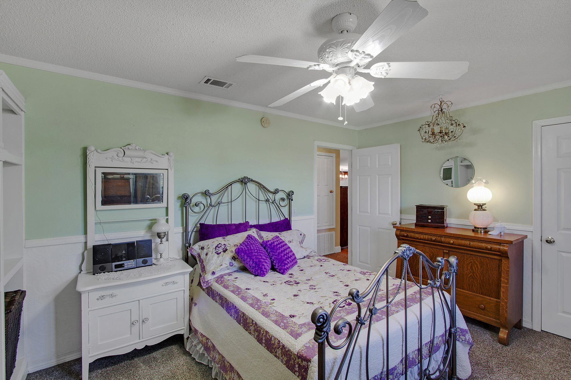 Meets & Bounds - Residential