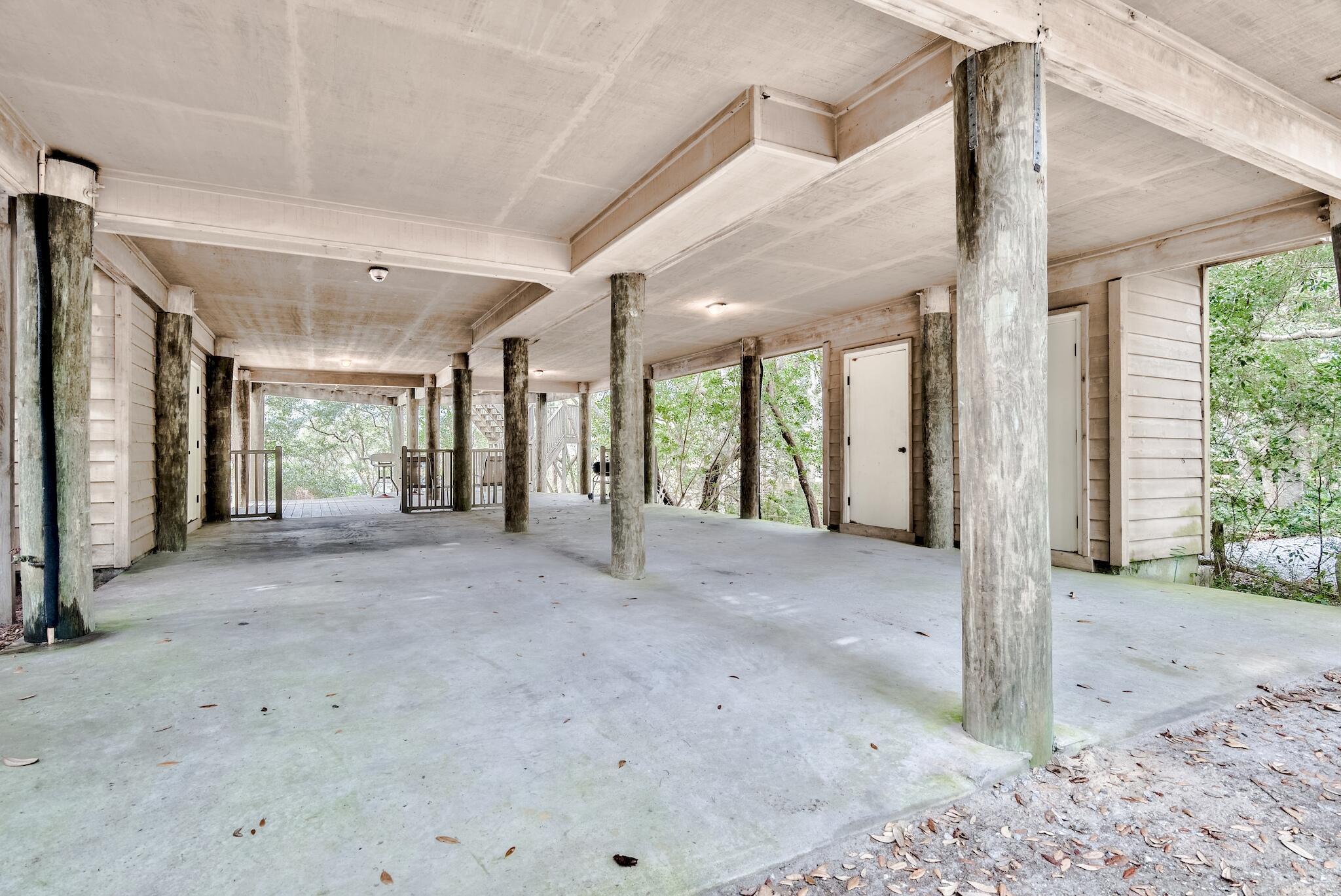 BEACH HIGHLAND - Residential