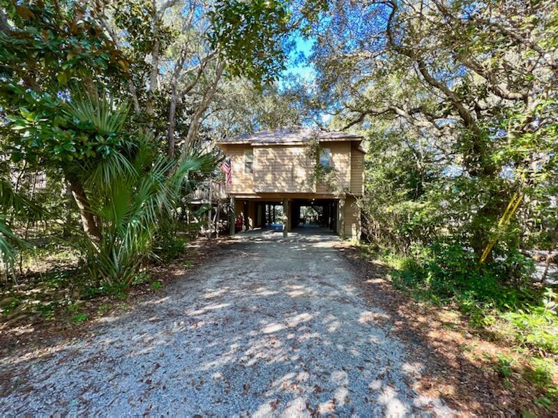 BEACH HIGHLAND - Residential