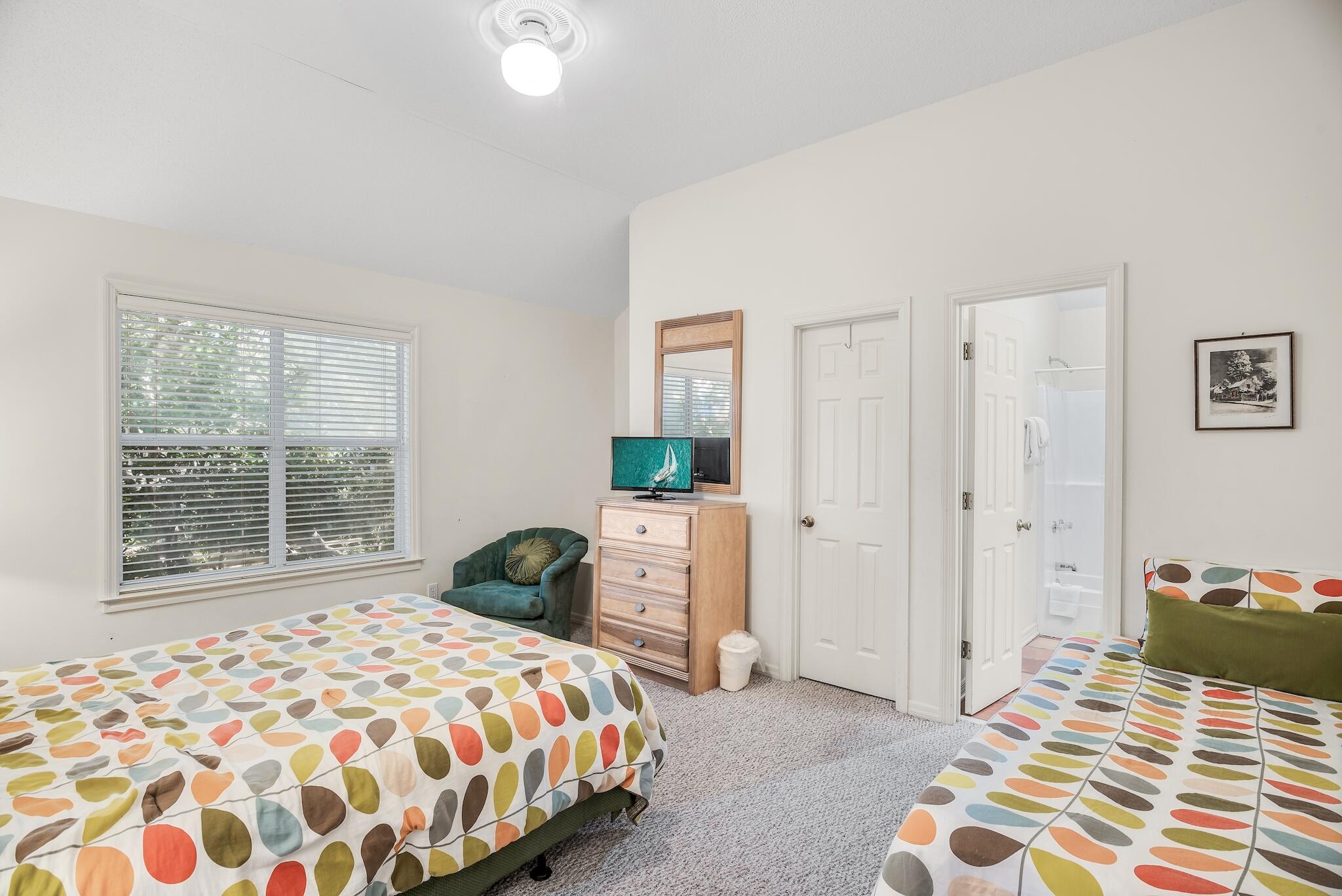 BEACH HIGHLAND - Residential