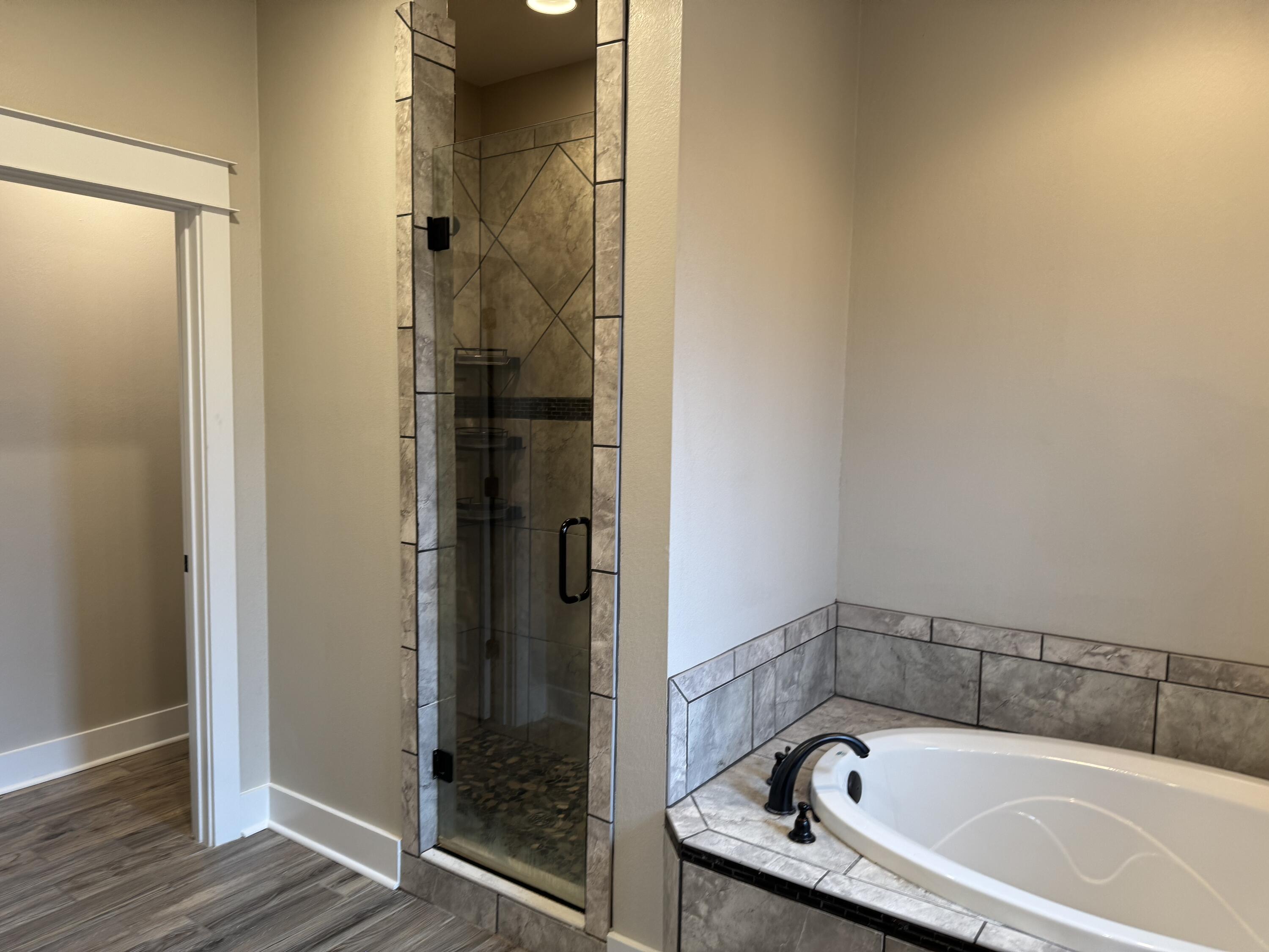 BRIDLE WOOD EST PH I - Residential