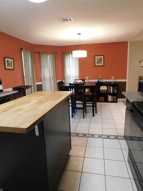 SAVANNAH OAKS - Residential