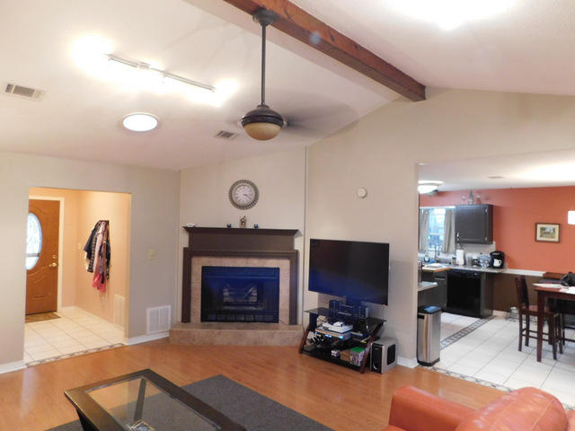 SAVANNAH OAKS - Residential