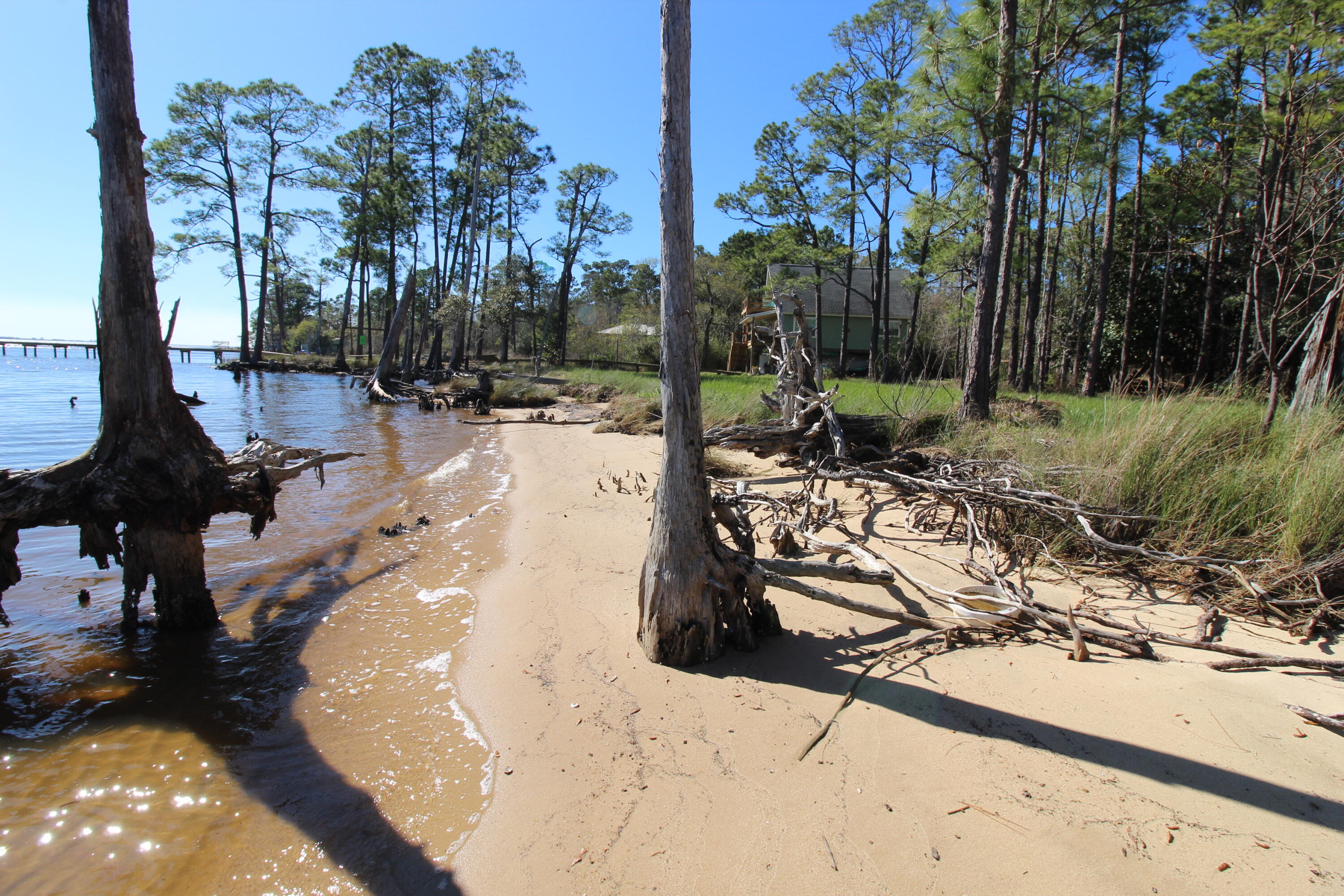 LAGRANGE BAYOU ESTATES - Land