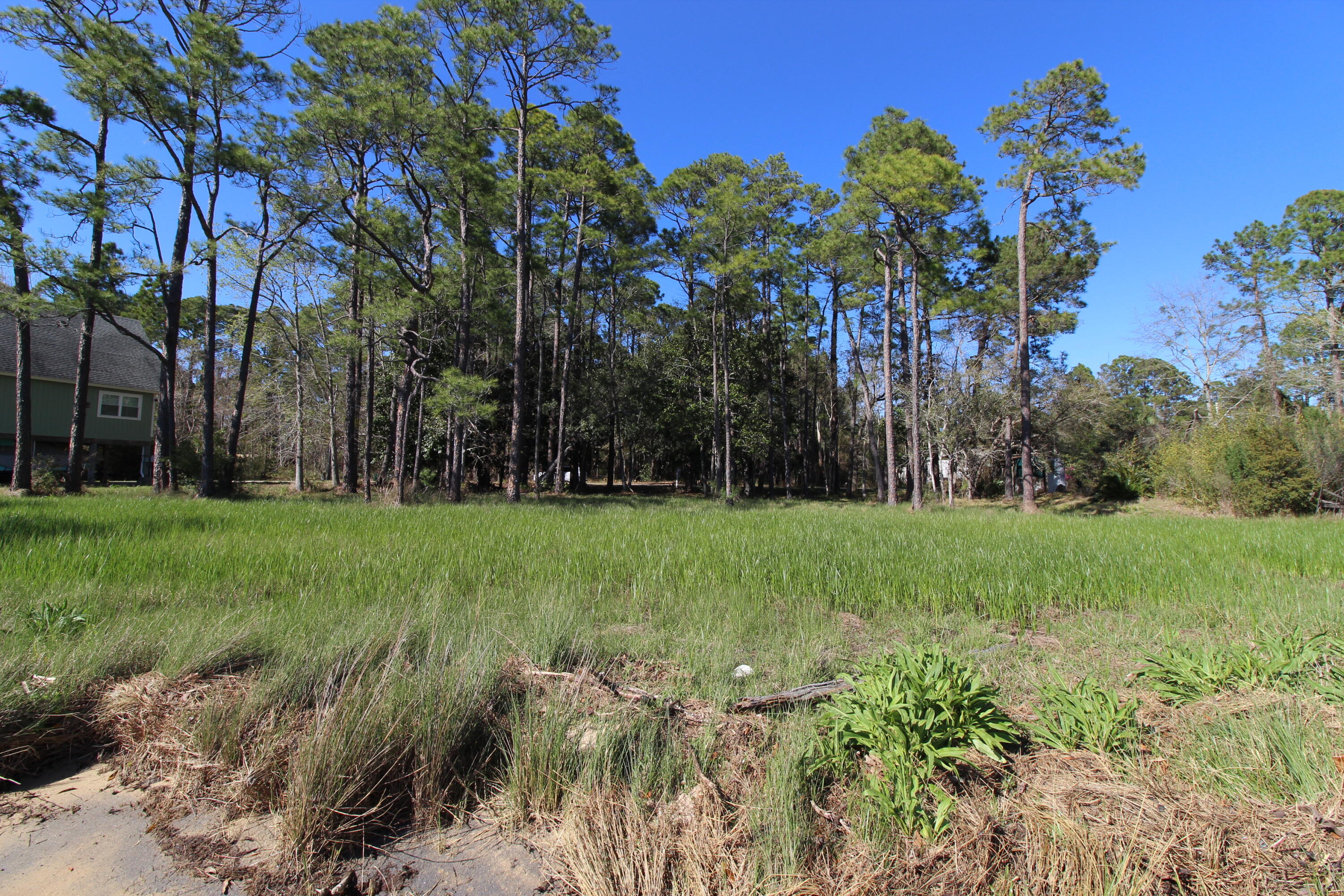 LAGRANGE BAYOU ESTATES - Land