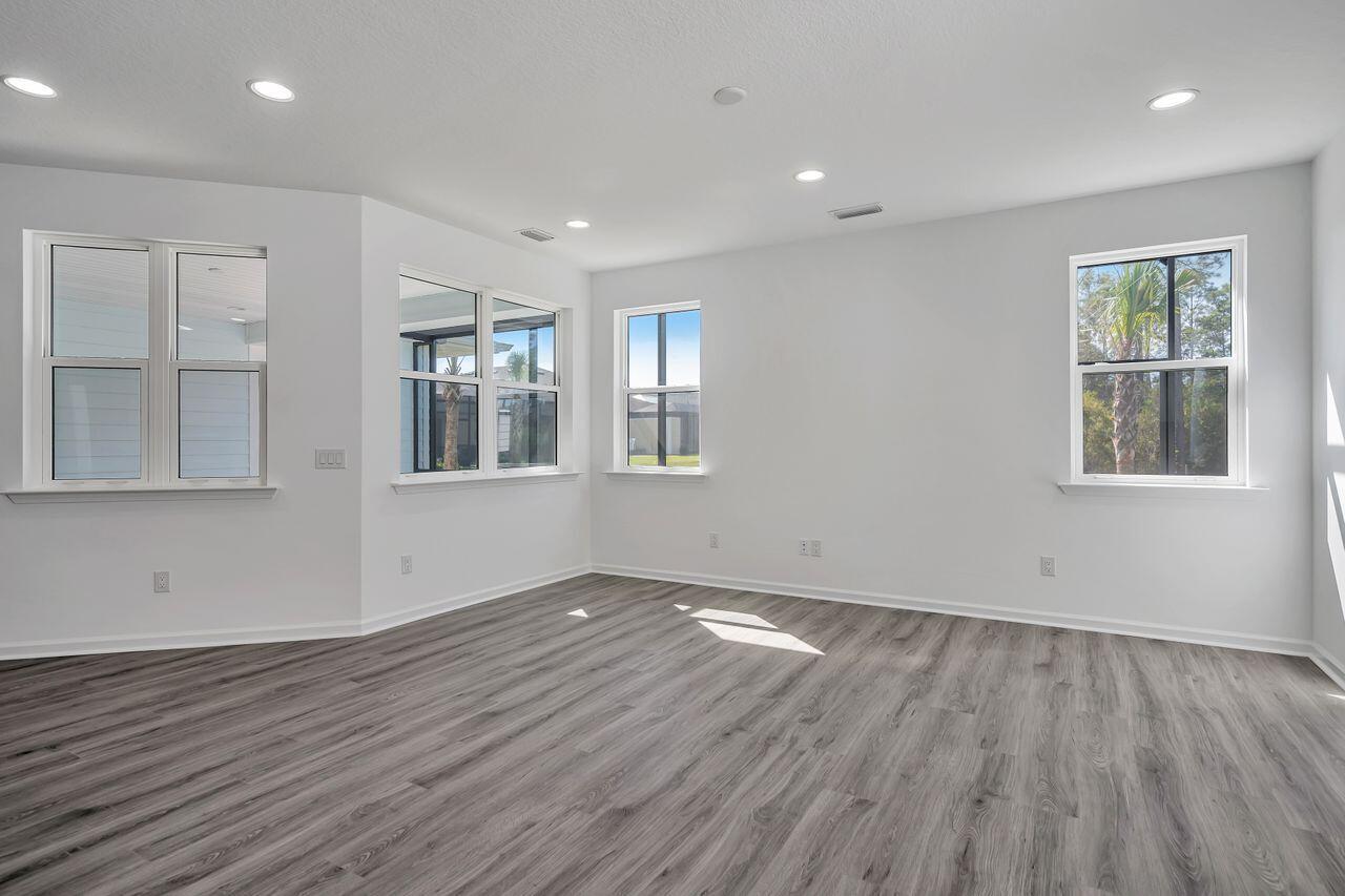 Latitude Margaritaville - Residential