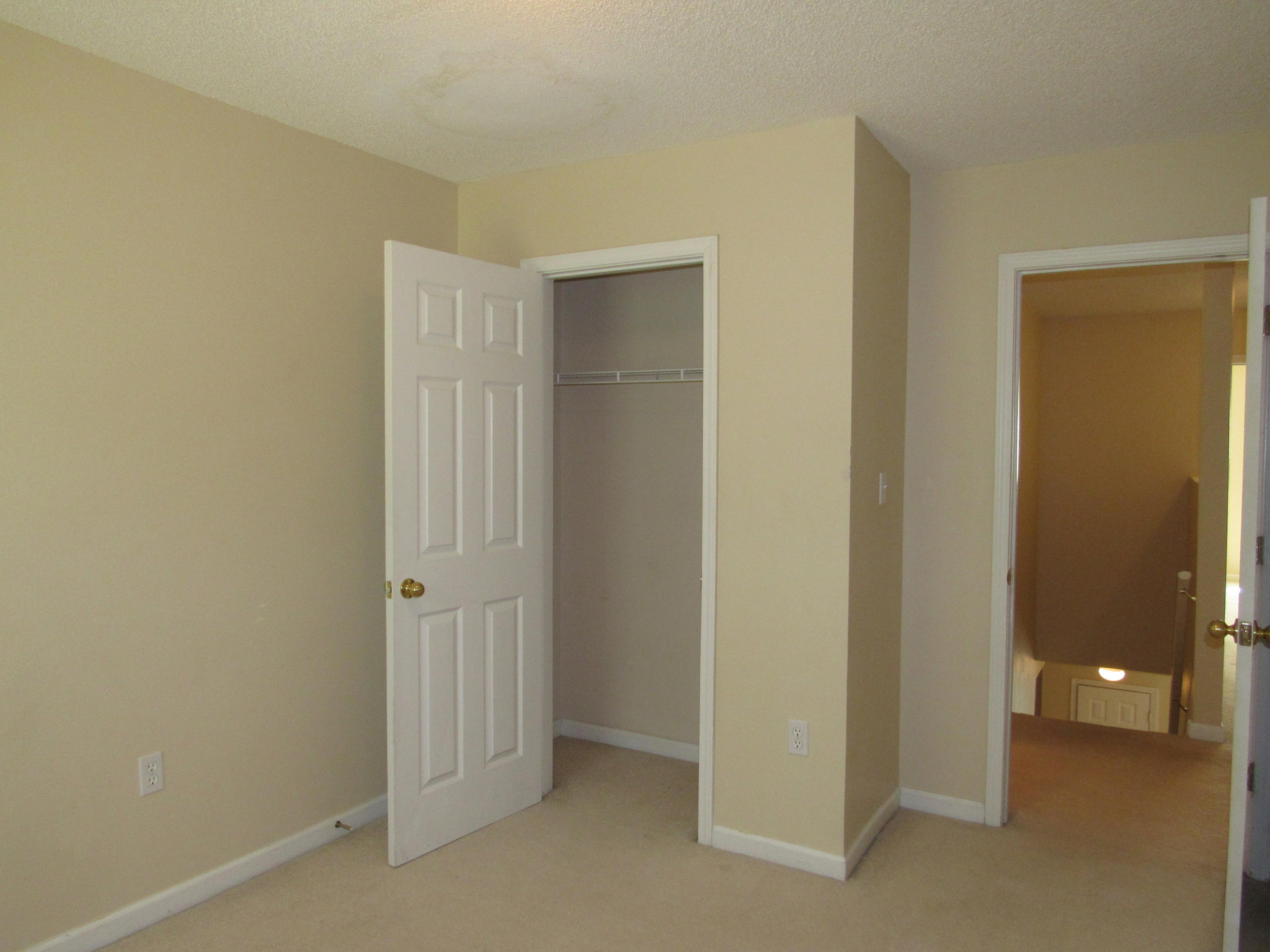 ROLLING PINES - Residential