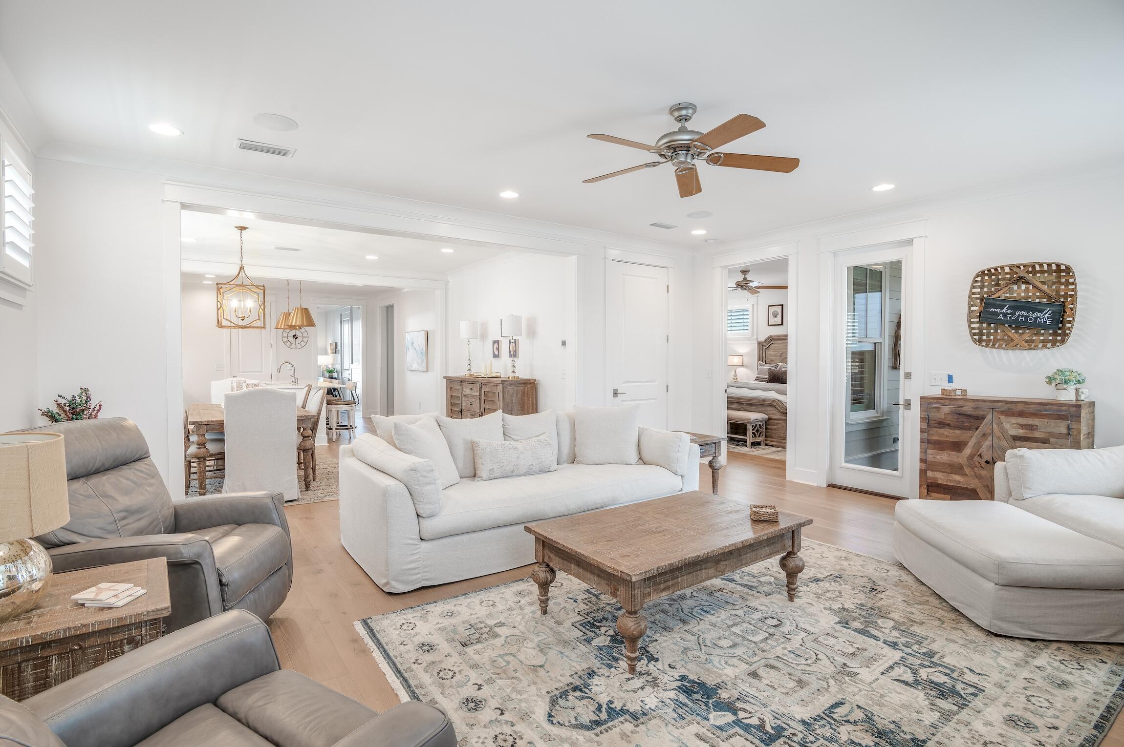 FRANGISTA BEACH 2ND ADDN - Residential