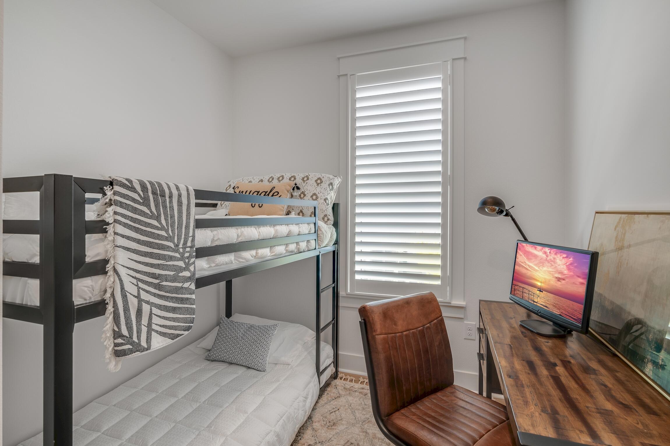 FRANGISTA BEACH 2ND ADDN - Residential