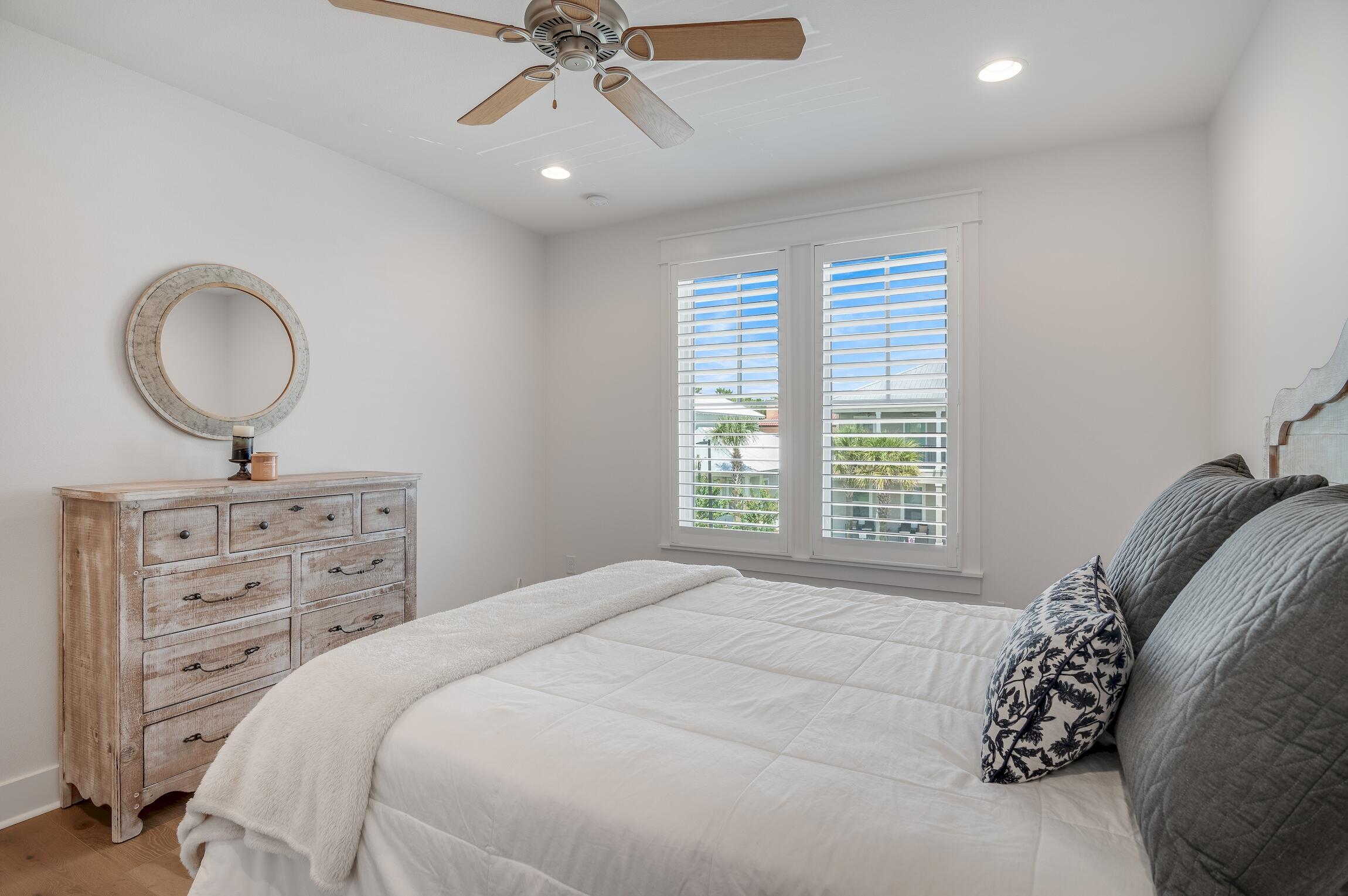 FRANGISTA BEACH 2ND ADDN - Residential