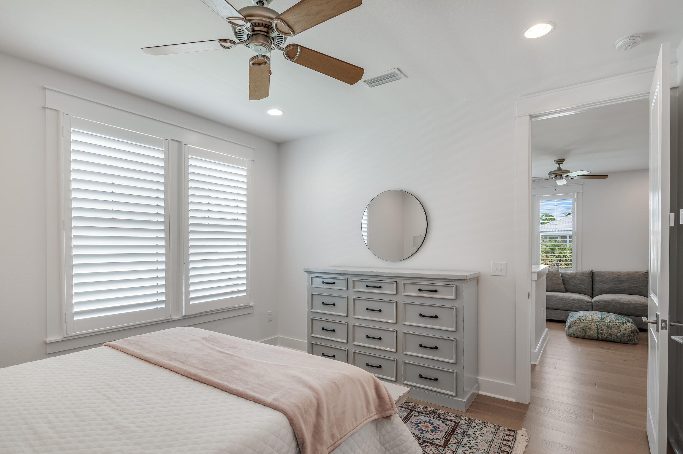 FRANGISTA BEACH 2ND ADDN - Residential