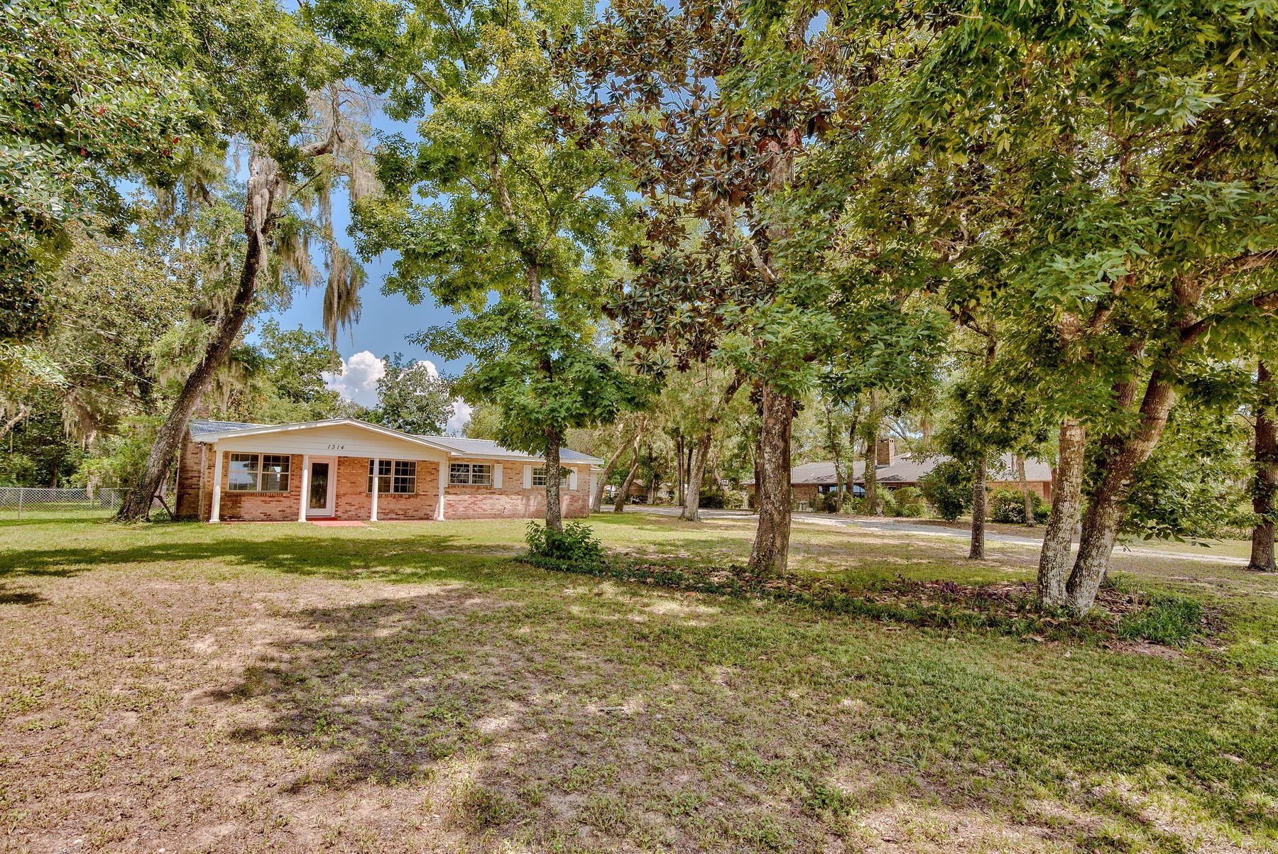 M J PARRISH S/D - Residential